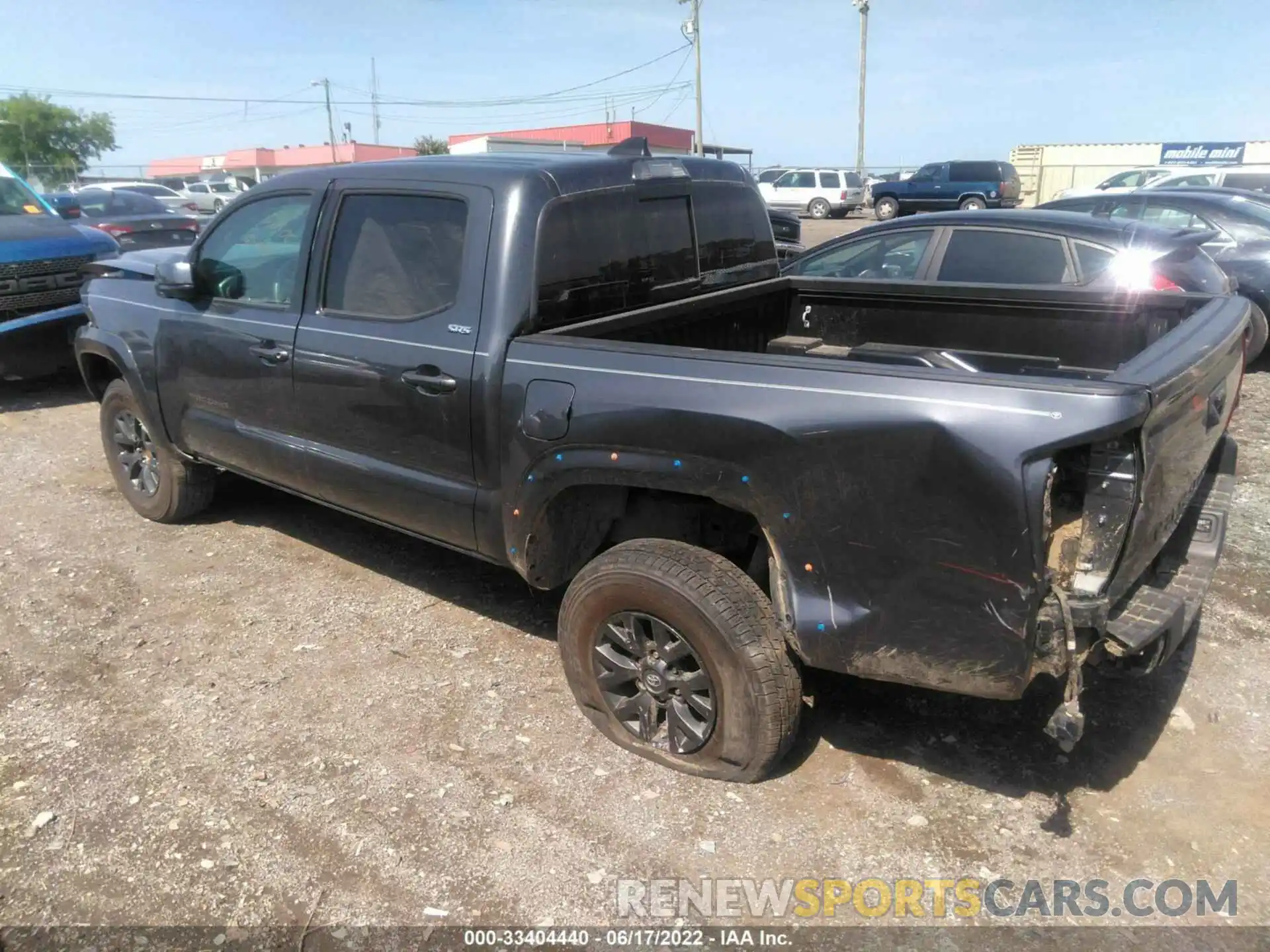 3 Photograph of a damaged car 3TYAZ5CN6LT001092 TOYOTA TACOMA 2WD 2020