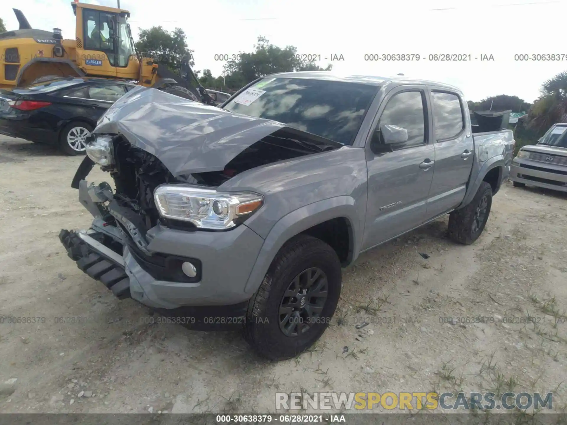 2 Photograph of a damaged car 3TYAZ5CN7LT001165 TOYOTA TACOMA 2WD 2020