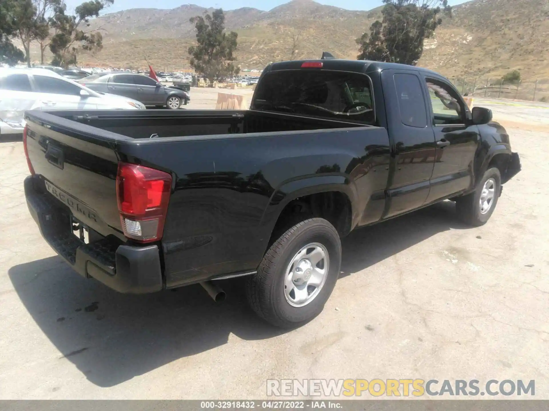 4 Photograph of a damaged car 3TYRX5GN0LT000894 TOYOTA TACOMA 2WD 2020