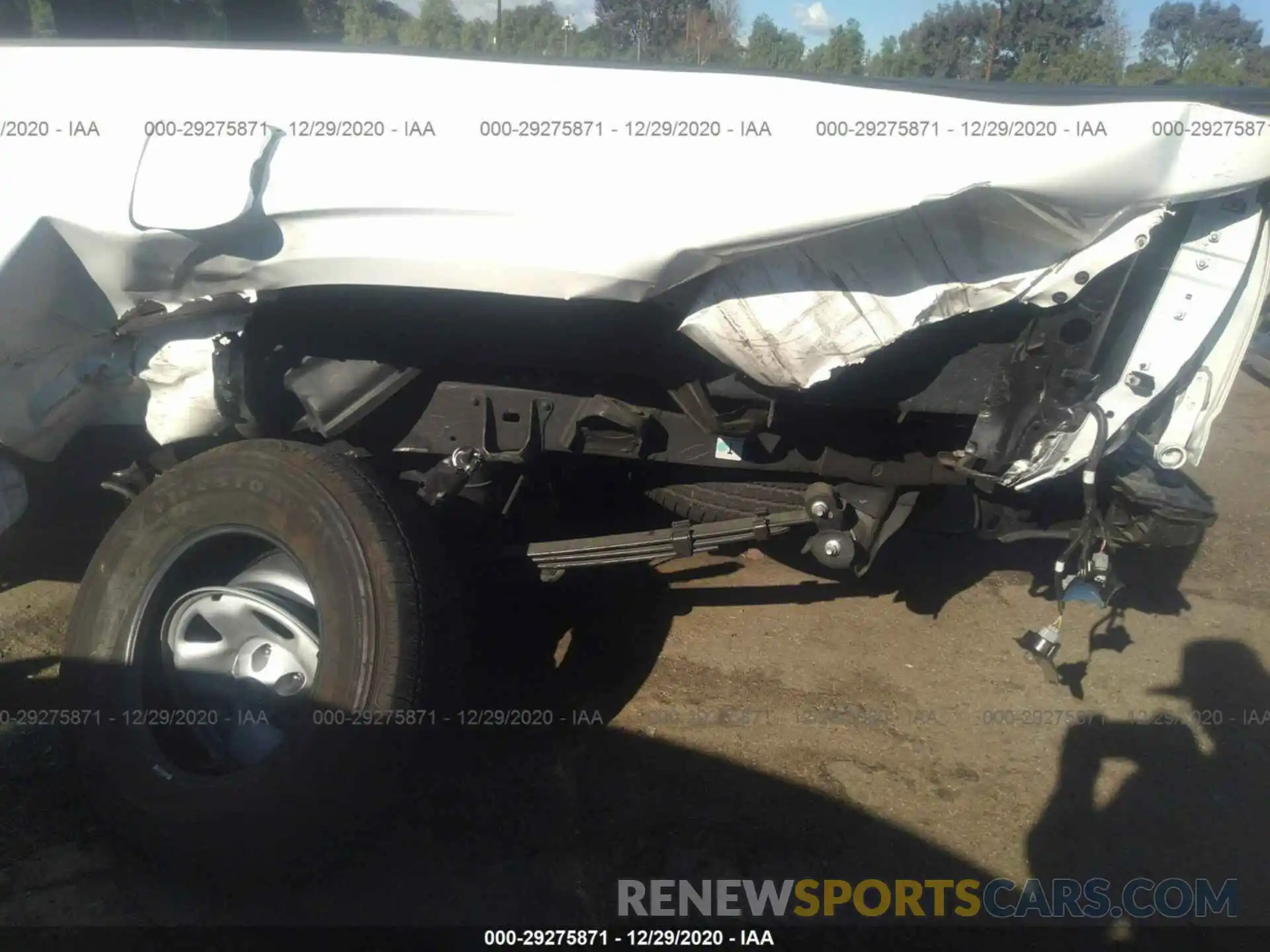 6 Photograph of a damaged car 3TYRX5GN1LT000046 TOYOTA TACOMA 2WD 2020