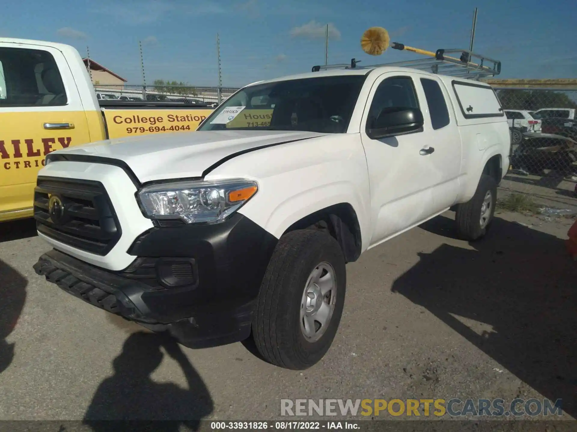 2 Фотография поврежденного автомобиля 3TYRX5GN2LT005238 TOYOTA TACOMA 2WD 2020