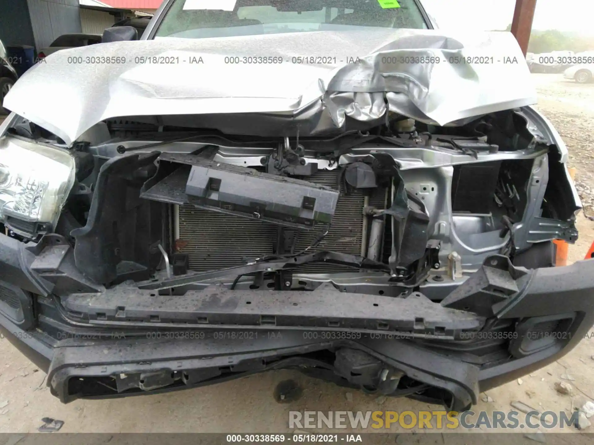 6 Photograph of a damaged car 3TYRX5GN6LT003282 TOYOTA TACOMA 2WD 2020