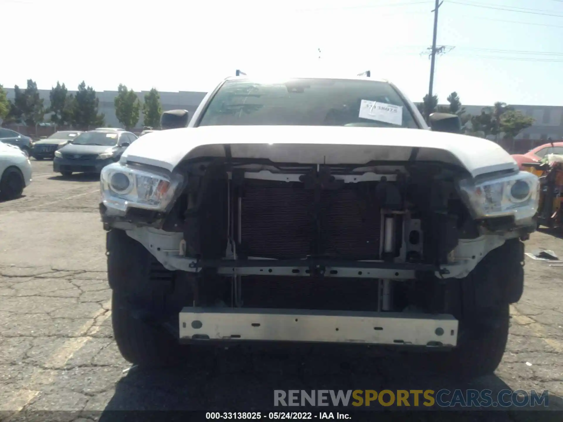 6 Photograph of a damaged car 3TYRX5GN7LT000939 TOYOTA TACOMA 2WD 2020