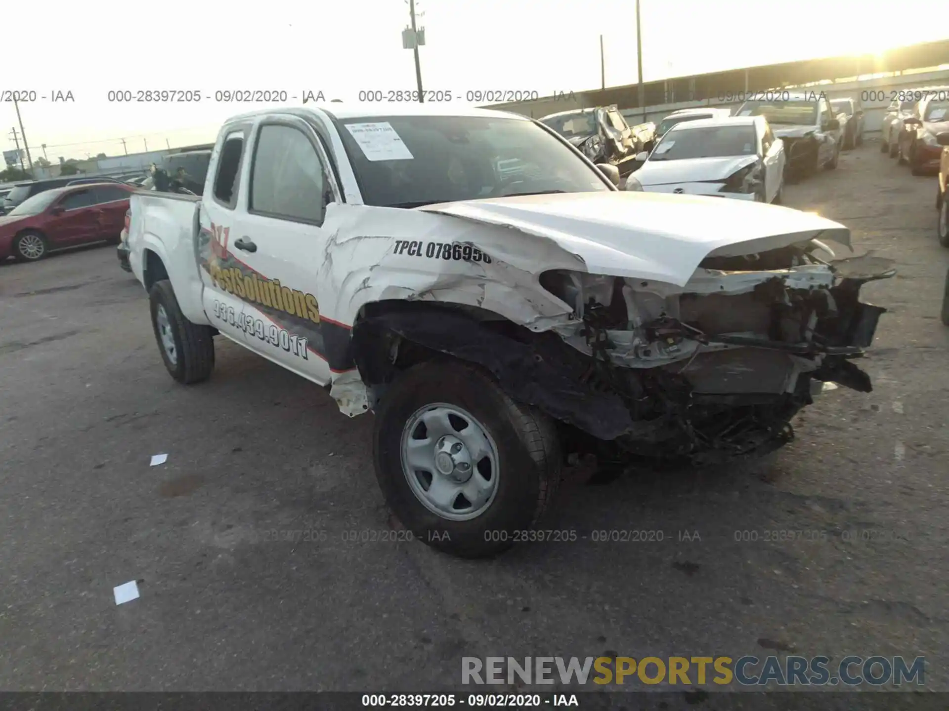 1 Photograph of a damaged car 3TYRX5GN7LT001721 TOYOTA TACOMA 2WD 2020