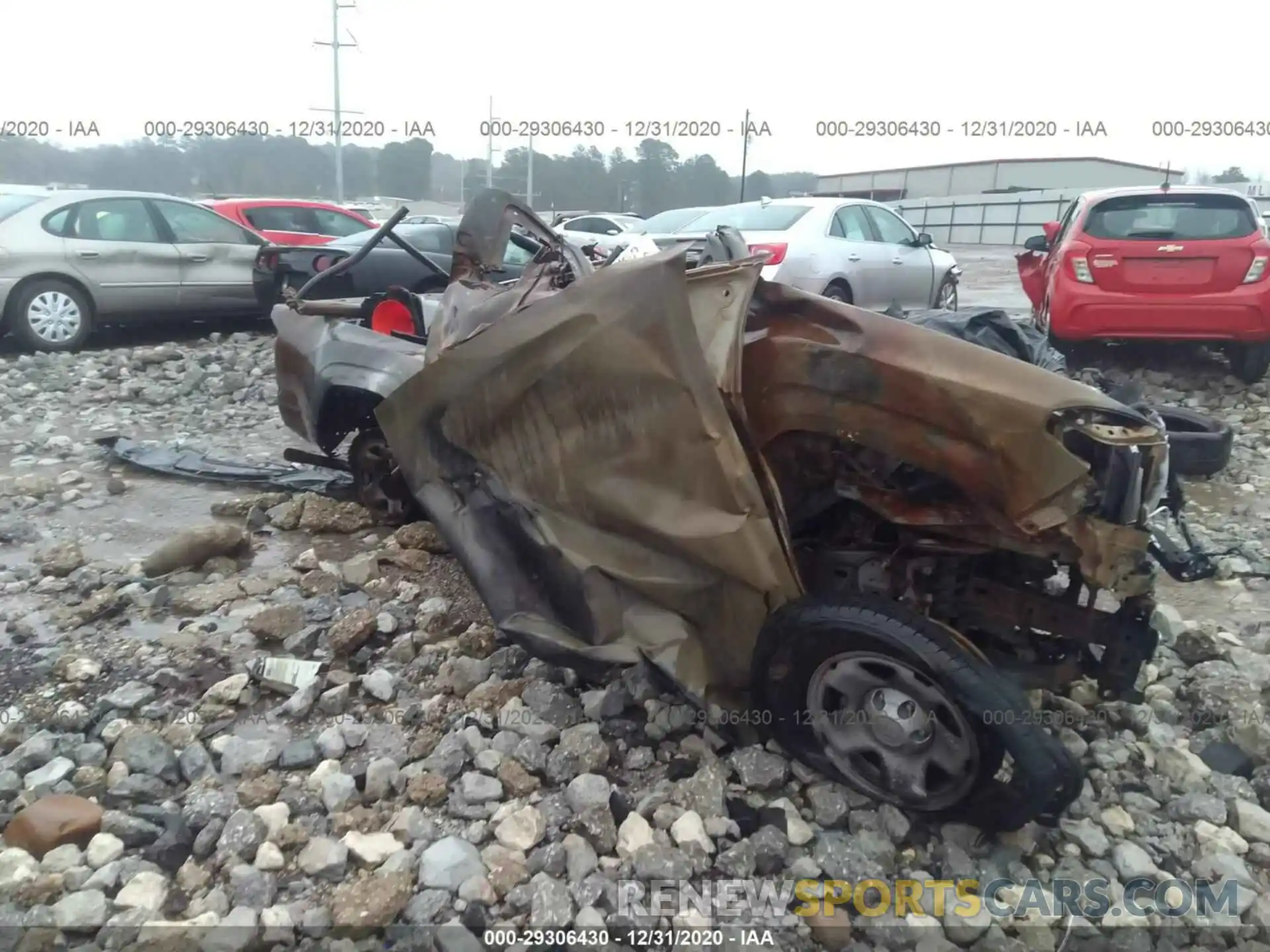 1 Photograph of a damaged car 3TYRX5GN7LT004182 TOYOTA TACOMA 2WD 2020