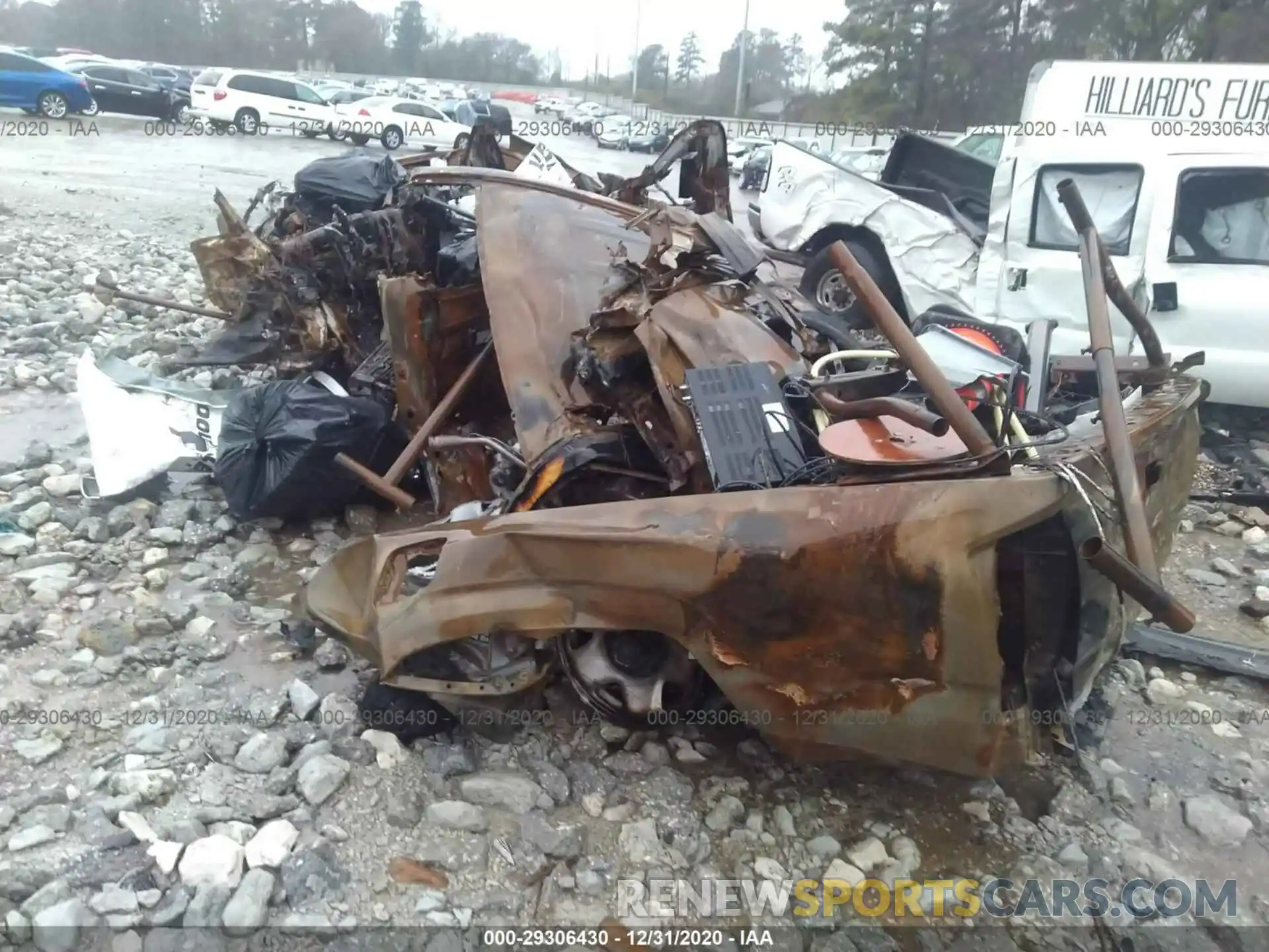 3 Фотография поврежденного автомобиля 3TYRX5GN7LT004182 TOYOTA TACOMA 2WD 2020
