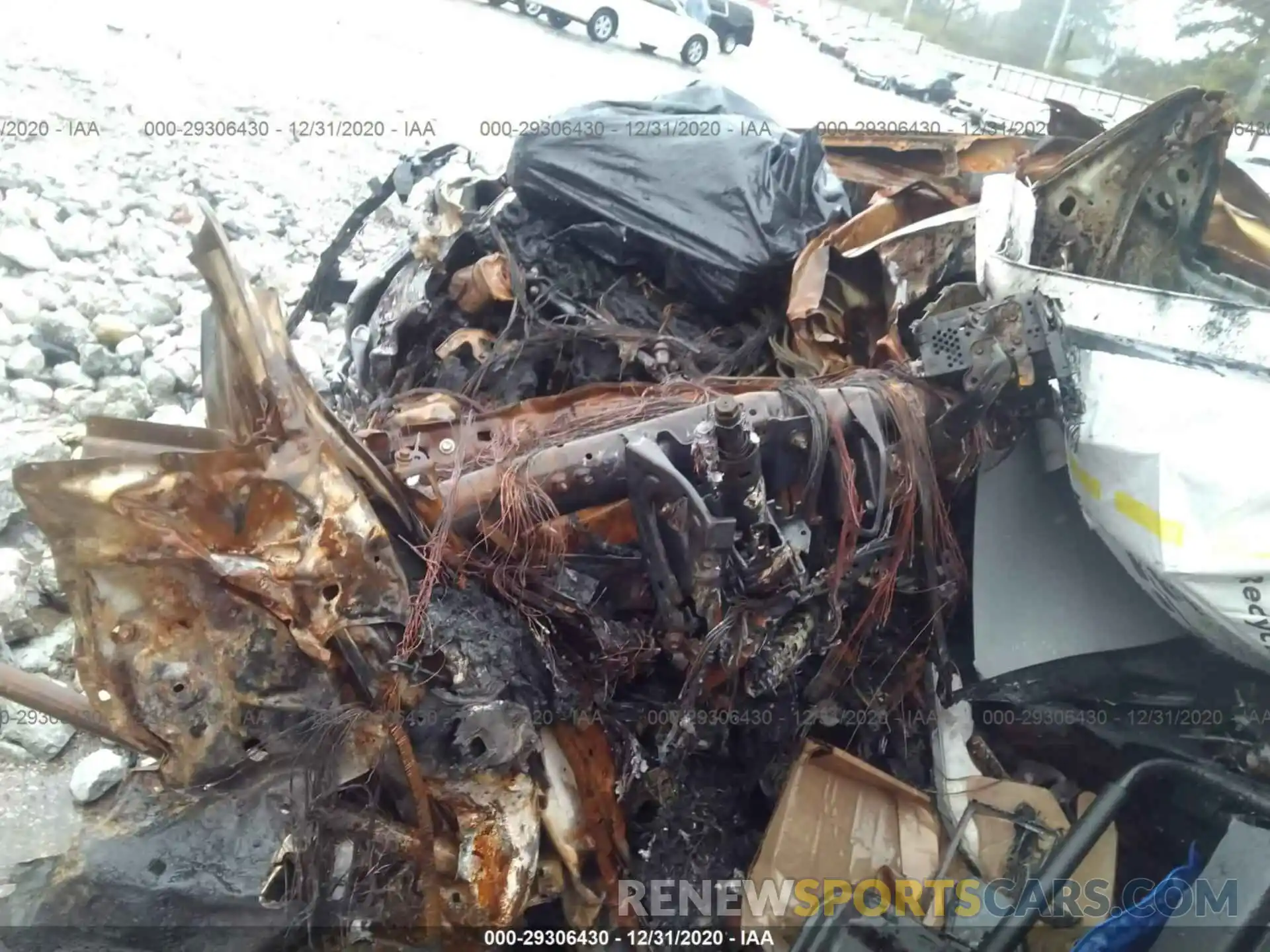 7 Photograph of a damaged car 3TYRX5GN7LT004182 TOYOTA TACOMA 2WD 2020