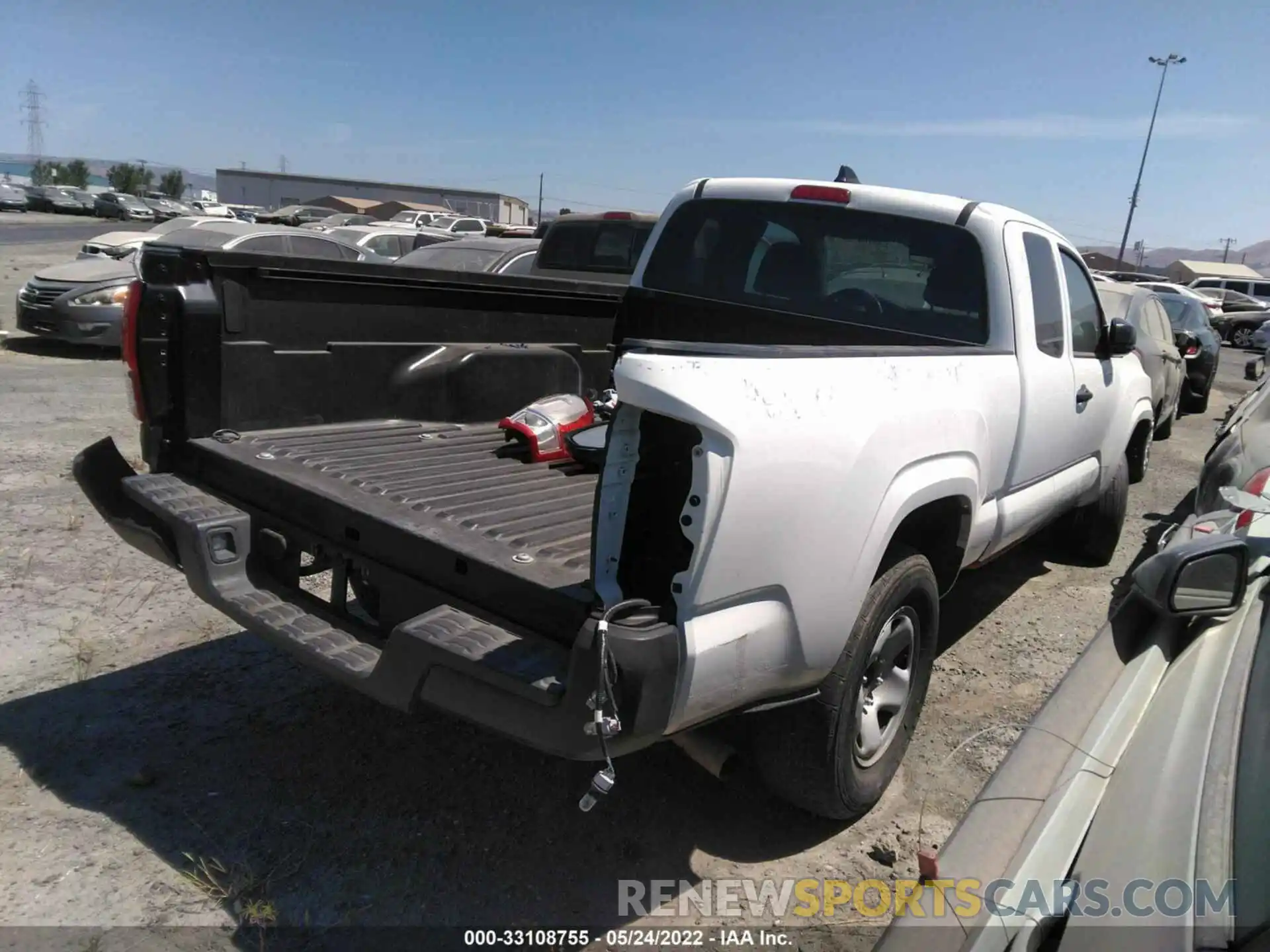 4 Фотография поврежденного автомобиля 3TYRX5GN7LT004974 TOYOTA TACOMA 2WD 2020