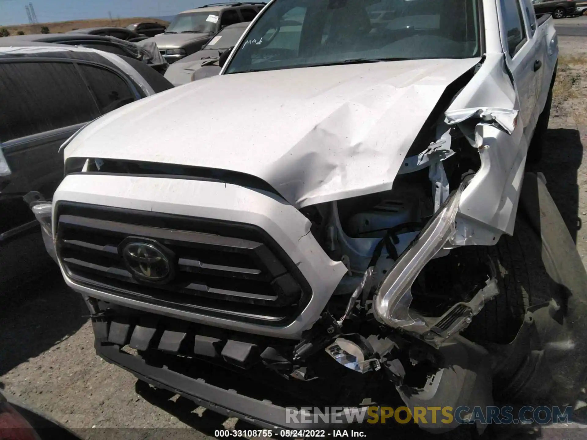 6 Photograph of a damaged car 3TYRX5GN7LT004974 TOYOTA TACOMA 2WD 2020