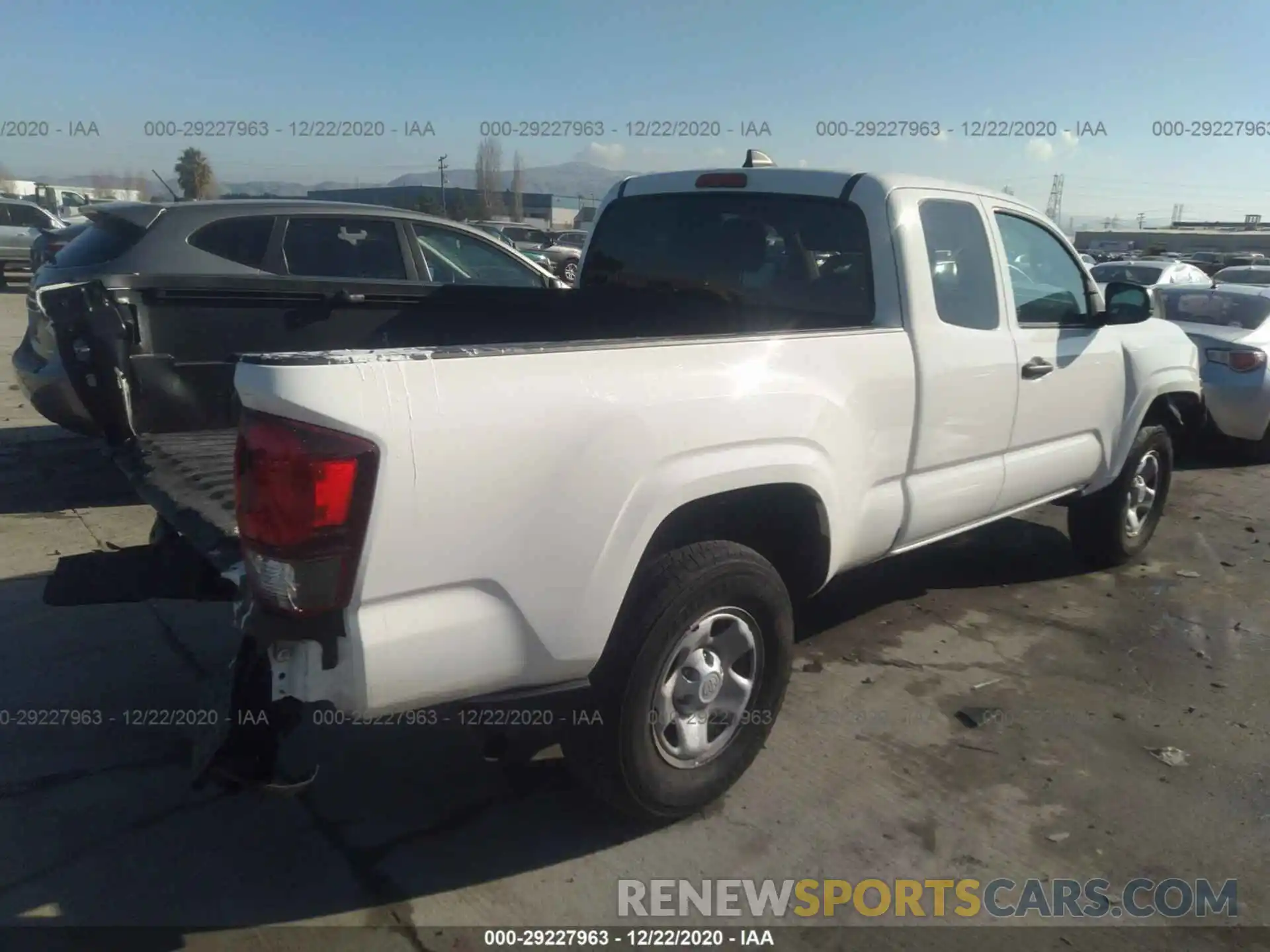 4 Photograph of a damaged car 3TYRX5GN9LT000005 TOYOTA TACOMA 2WD 2020