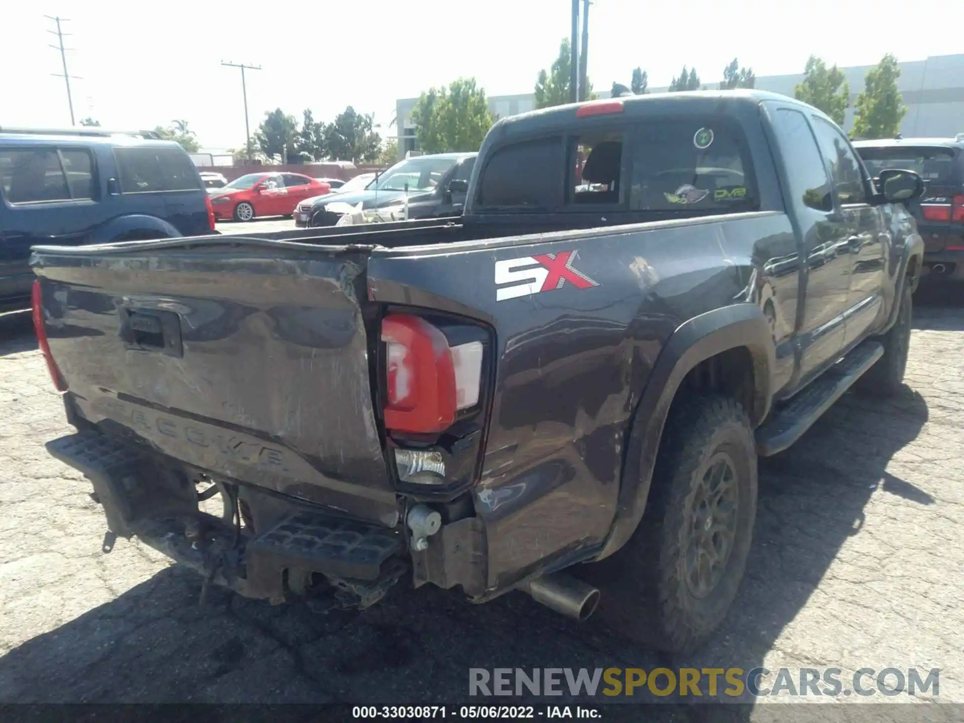 4 Photograph of a damaged car 3TYRX5GN9LT000215 TOYOTA TACOMA 2WD 2020