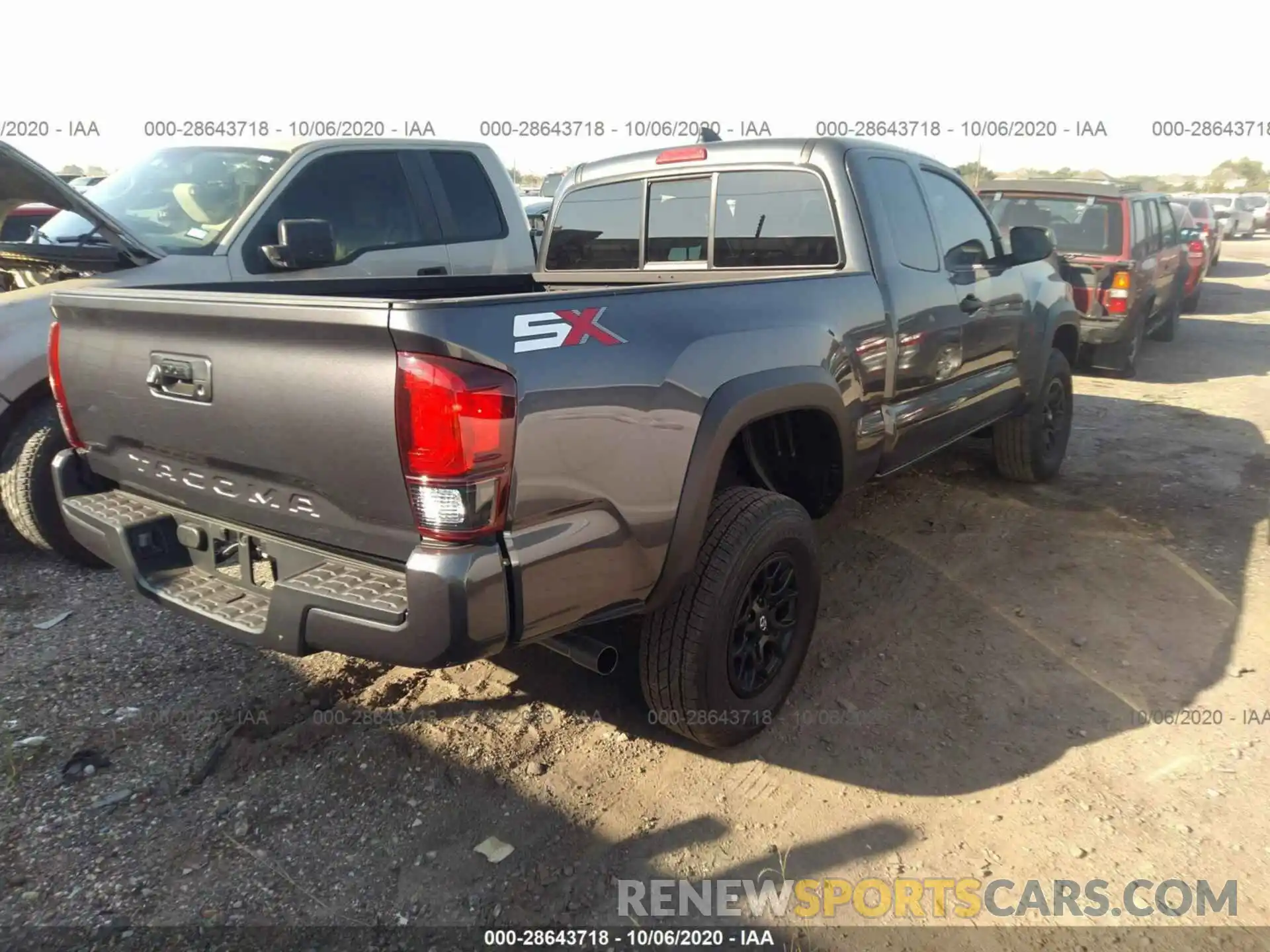 4 Photograph of a damaged car 3TYRX5GNXLT002104 TOYOTA TACOMA 2WD 2020