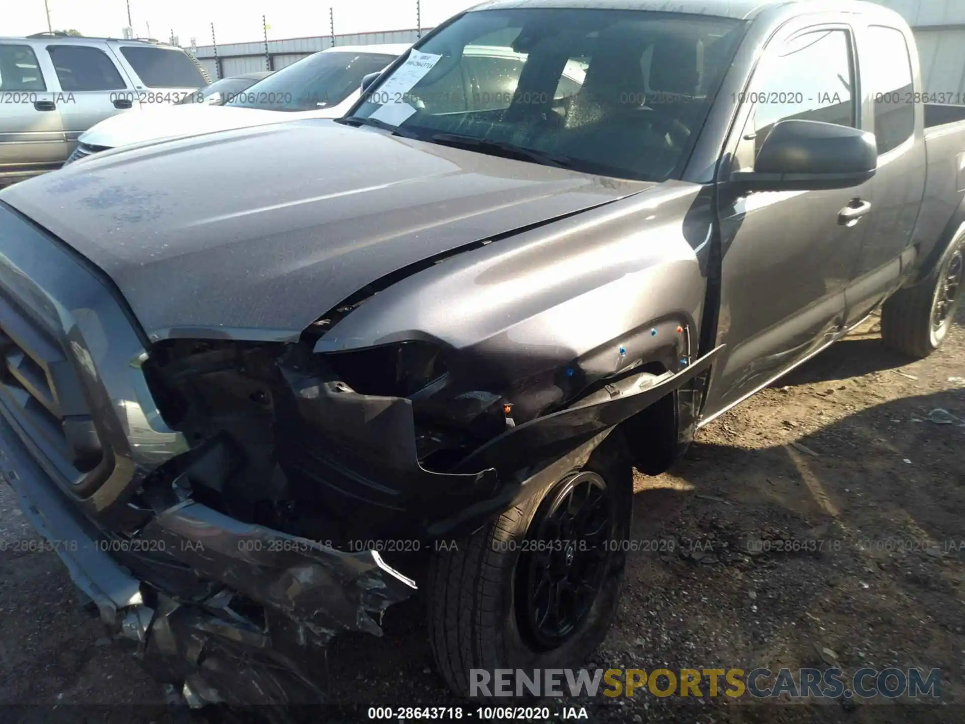 6 Photograph of a damaged car 3TYRX5GNXLT002104 TOYOTA TACOMA 2WD 2020