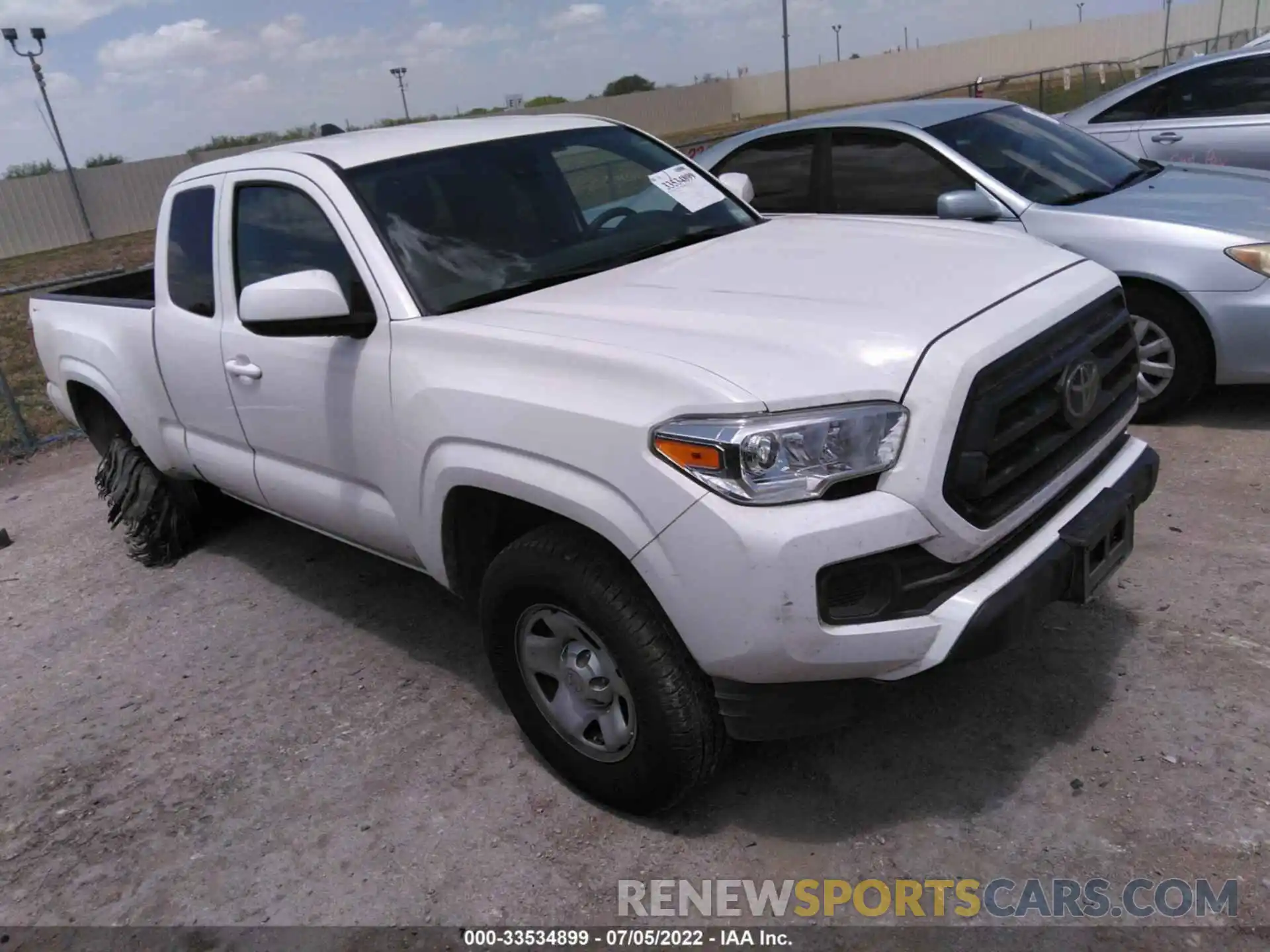 1 Photograph of a damaged car 3TYRZ5CN0LT001768 TOYOTA TACOMA 2WD 2020