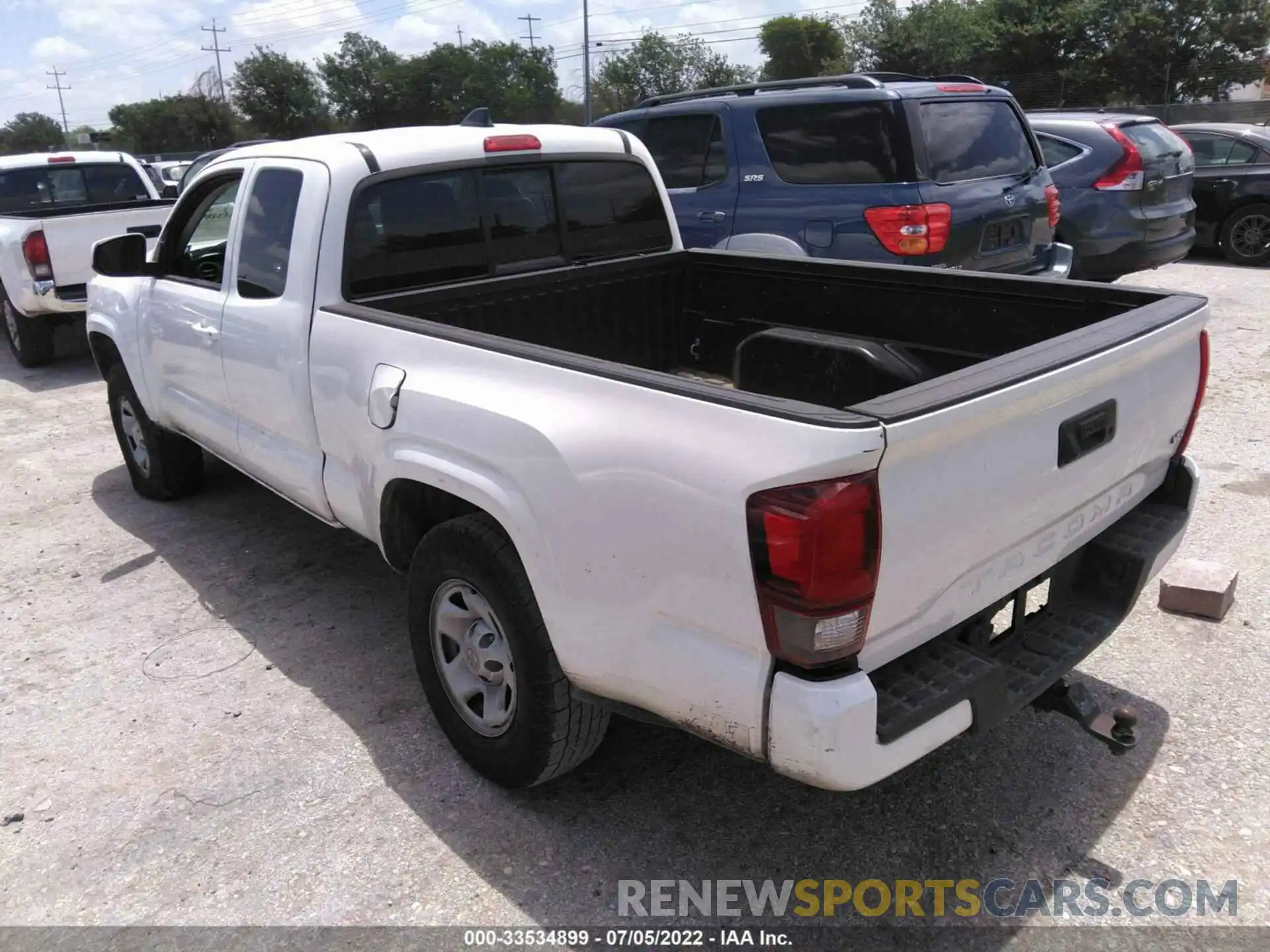 3 Photograph of a damaged car 3TYRZ5CN0LT001768 TOYOTA TACOMA 2WD 2020