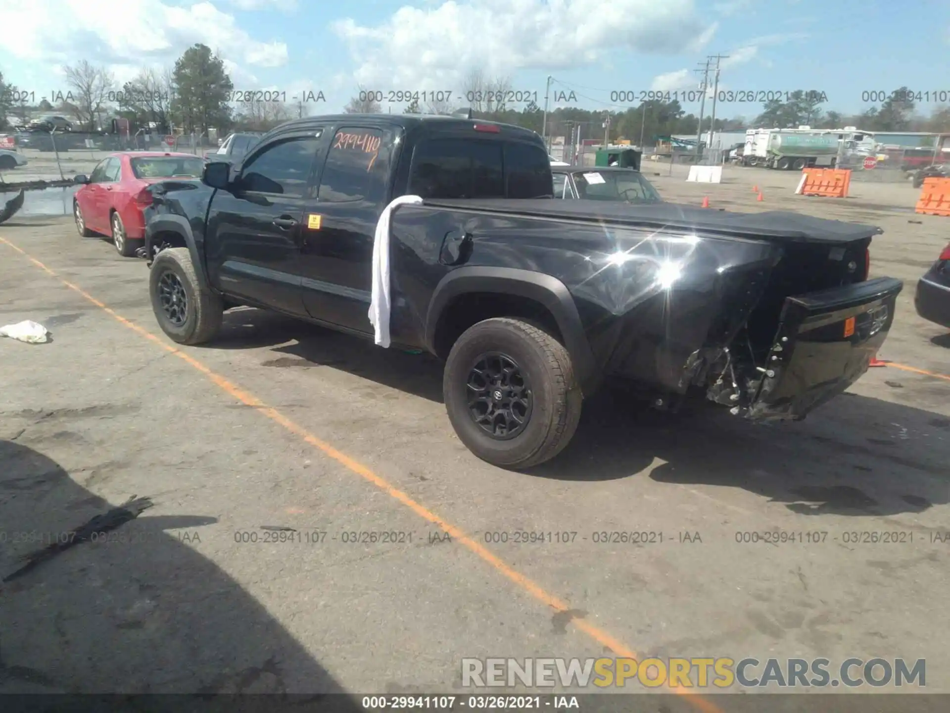 3 Photograph of a damaged car 3TYRZ5CN8LT000531 TOYOTA TACOMA 2WD 2020