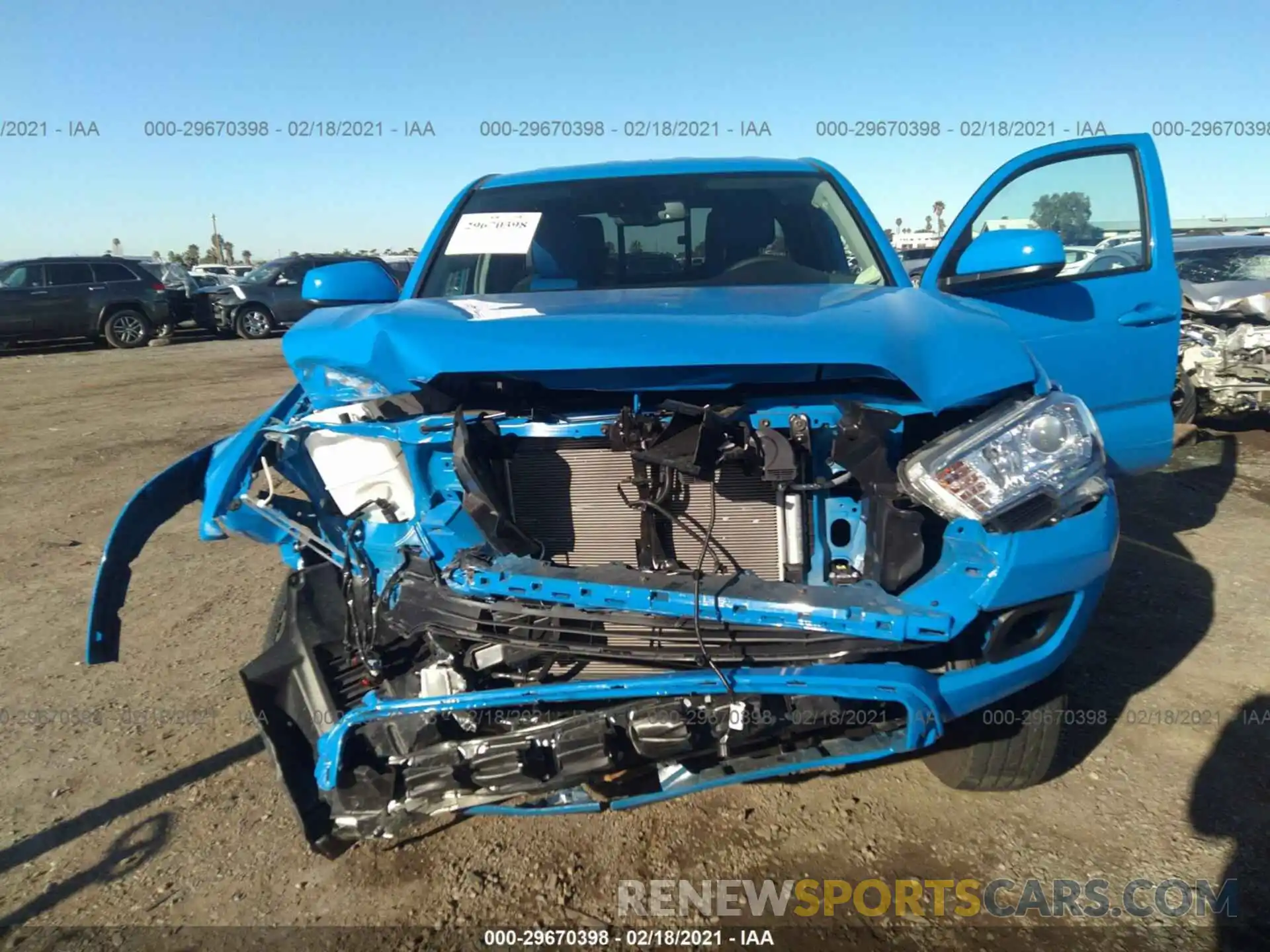 6 Photograph of a damaged car 3TYRZ5CNXLT002040 TOYOTA TACOMA 2WD 2020