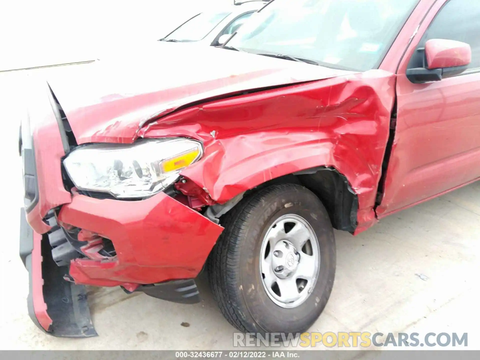 6 Photograph of a damaged car 5TFAX5GN0LX187671 TOYOTA TACOMA 2WD 2020