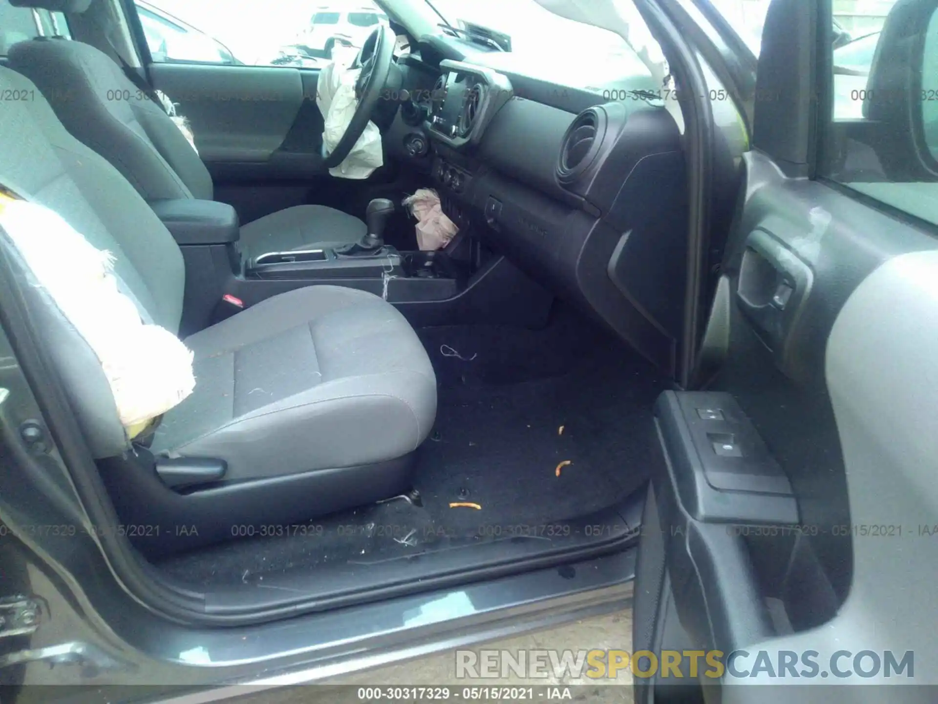 5 Photograph of a damaged car 5TFAX5GN1LX168773 TOYOTA TACOMA 2WD 2020