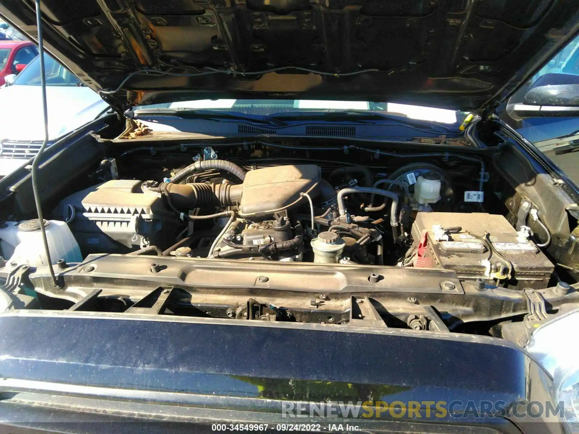 10 Photograph of a damaged car 5TFAX5GN1LX182396 TOYOTA TACOMA 2WD 2020