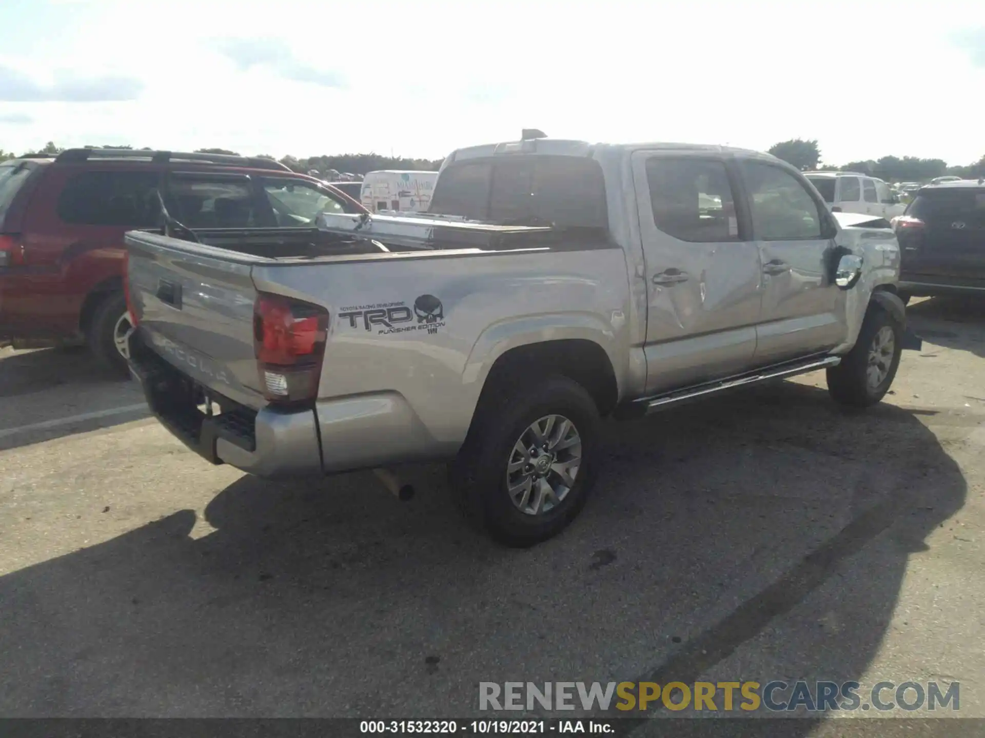 4 Photograph of a damaged car 5TFAX5GN1LX183791 TOYOTA TACOMA 2WD 2020