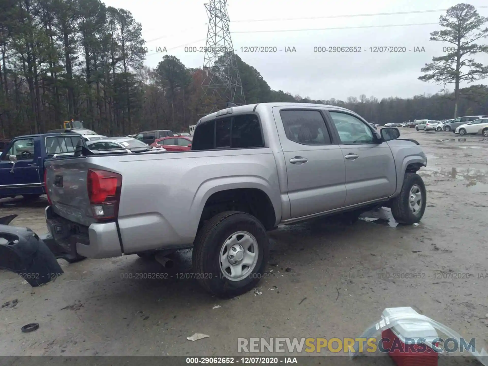 4 Photograph of a damaged car 5TFAX5GN2LX179734 TOYOTA TACOMA 2WD 2020