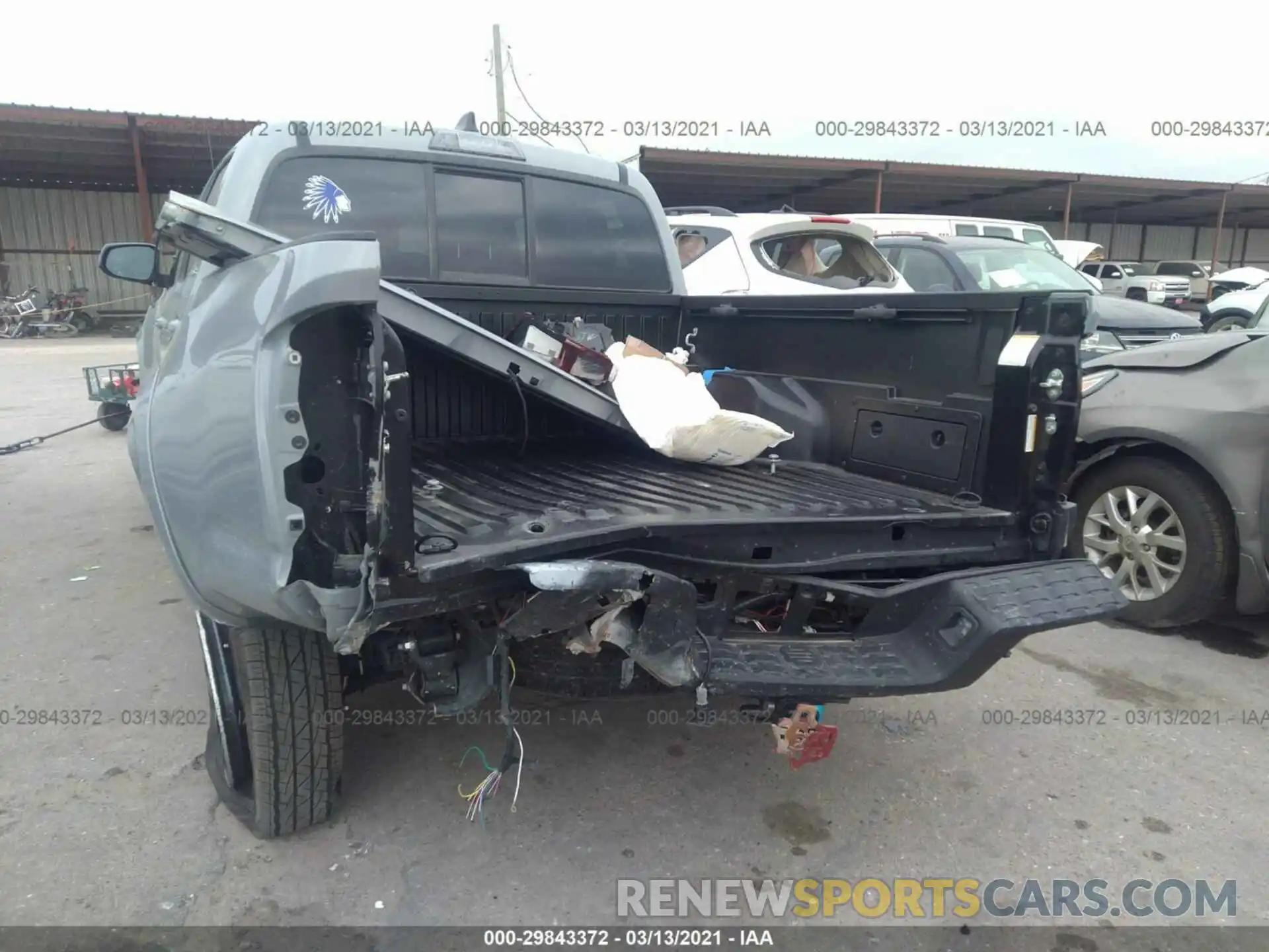 6 Фотография поврежденного автомобиля 5TFAX5GN2LX181239 TOYOTA TACOMA 2WD 2020