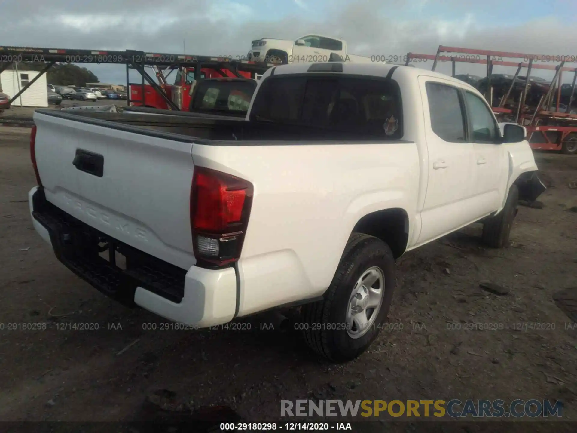 4 Photograph of a damaged car 5TFAX5GN2LX184285 TOYOTA TACOMA 2WD 2020