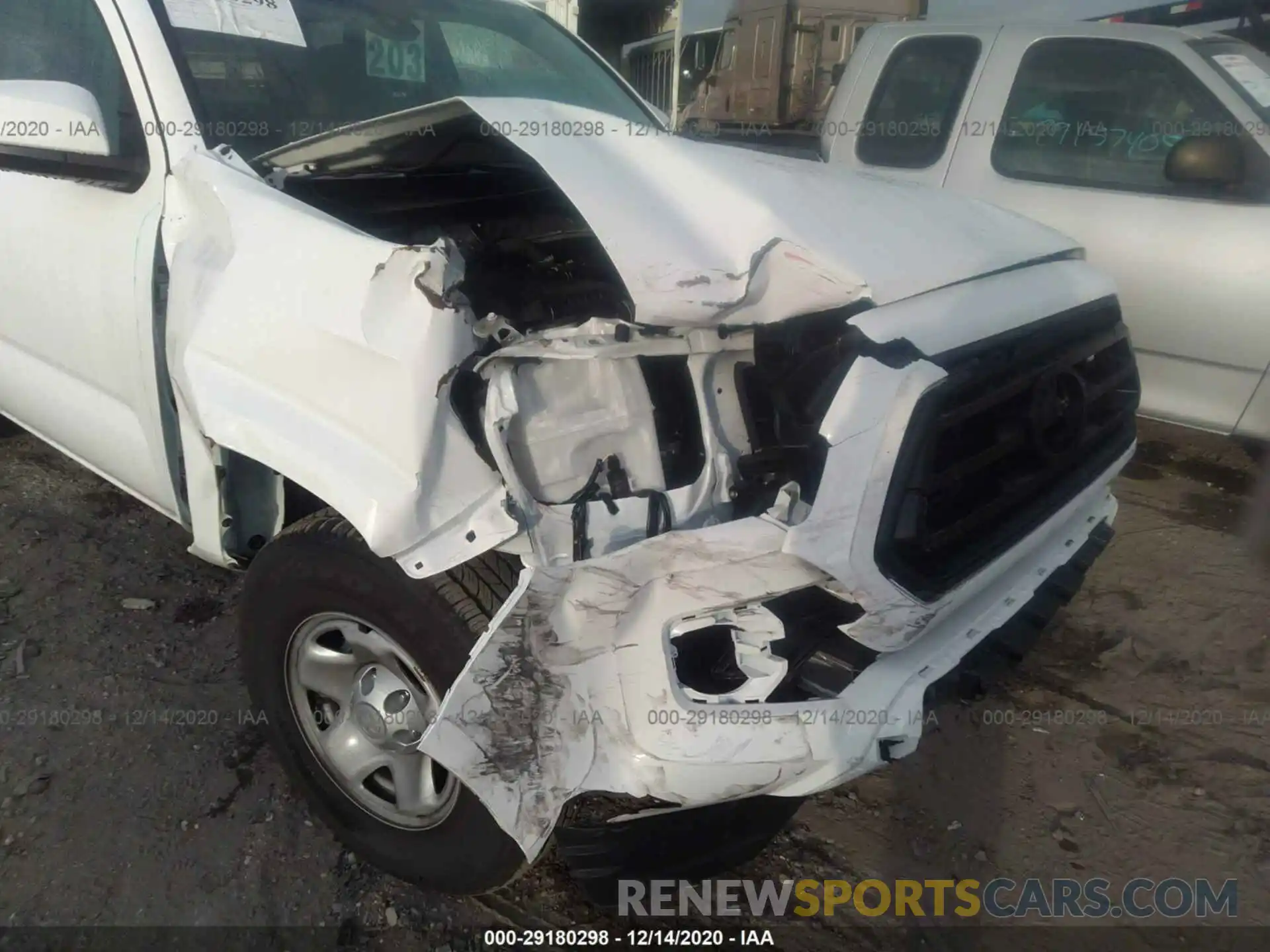 6 Photograph of a damaged car 5TFAX5GN2LX184285 TOYOTA TACOMA 2WD 2020