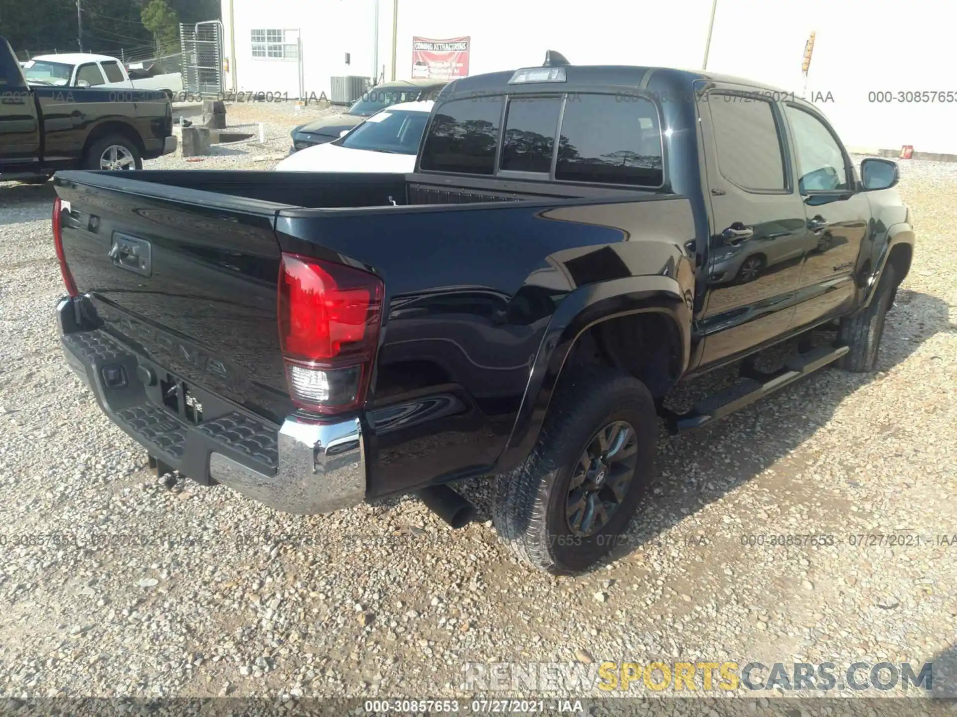 4 Photograph of a damaged car 5TFAX5GN2LX187445 TOYOTA TACOMA 2WD 2020