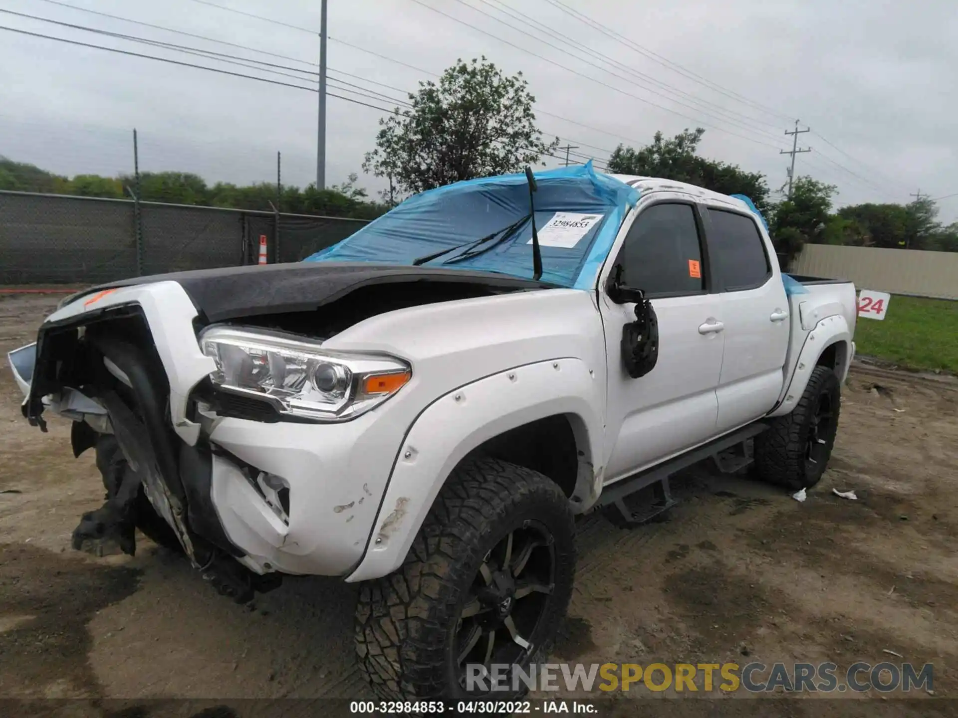 2 Photograph of a damaged car 5TFAX5GN3LX166264 TOYOTA TACOMA 2WD 2020