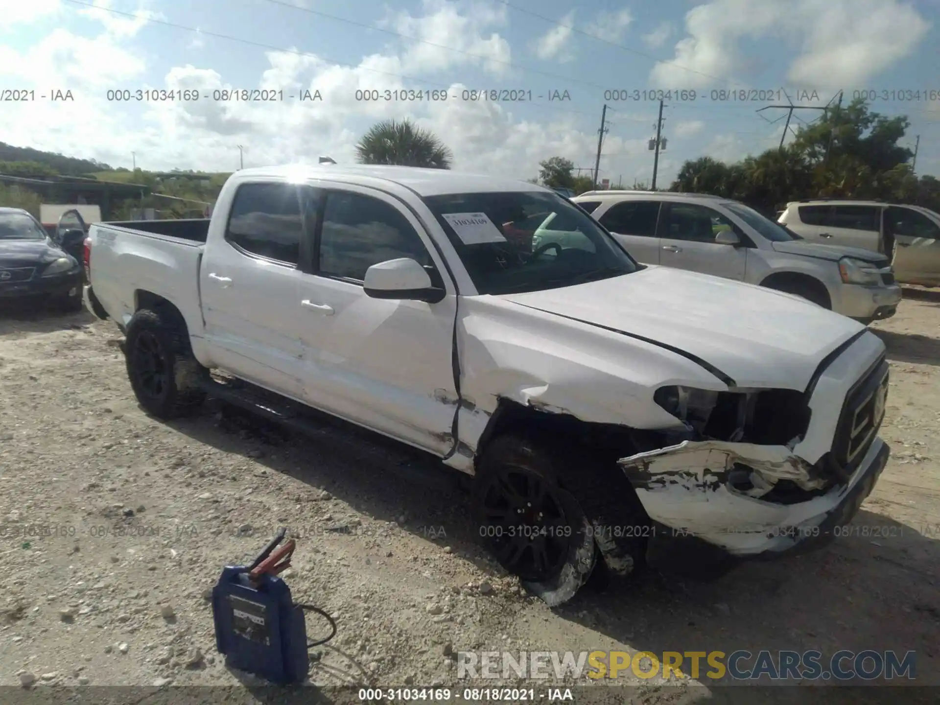 1 Photograph of a damaged car 5TFAX5GN3LX168936 TOYOTA TACOMA 2WD 2020