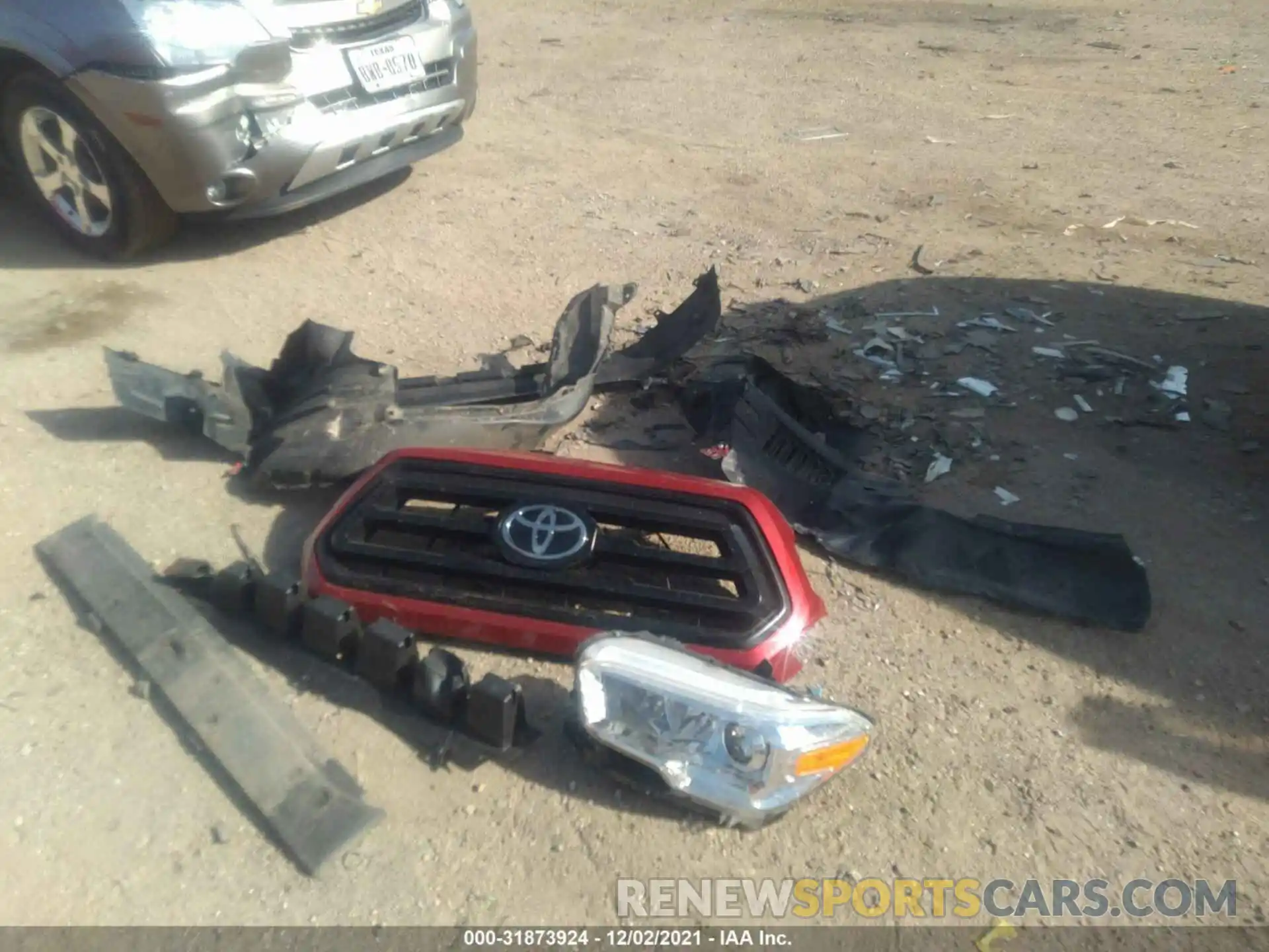 12 Photograph of a damaged car 5TFAX5GN3LX173814 TOYOTA TACOMA 2WD 2020