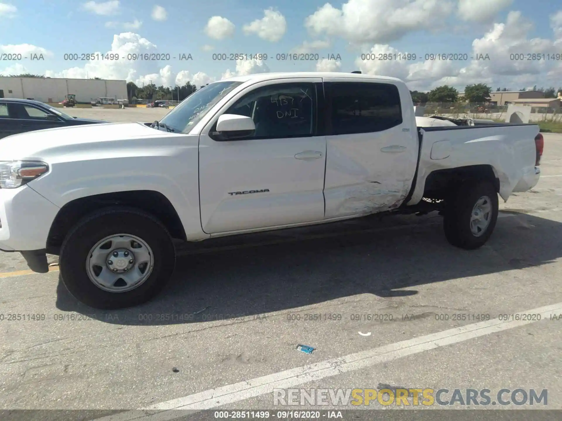 6 Photograph of a damaged car 5TFAX5GN3LX176051 TOYOTA TACOMA 2WD 2020