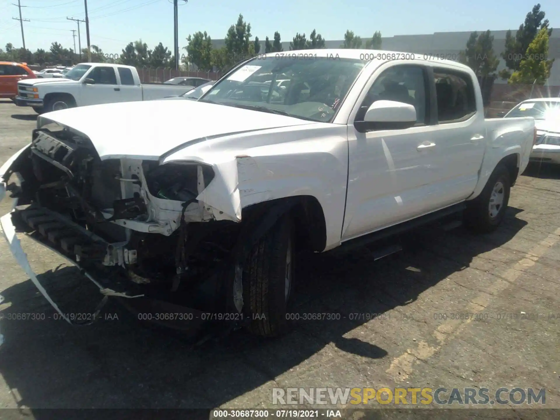 2 Photograph of a damaged car 5TFAX5GN3LX184862 TOYOTA TACOMA 2WD 2020