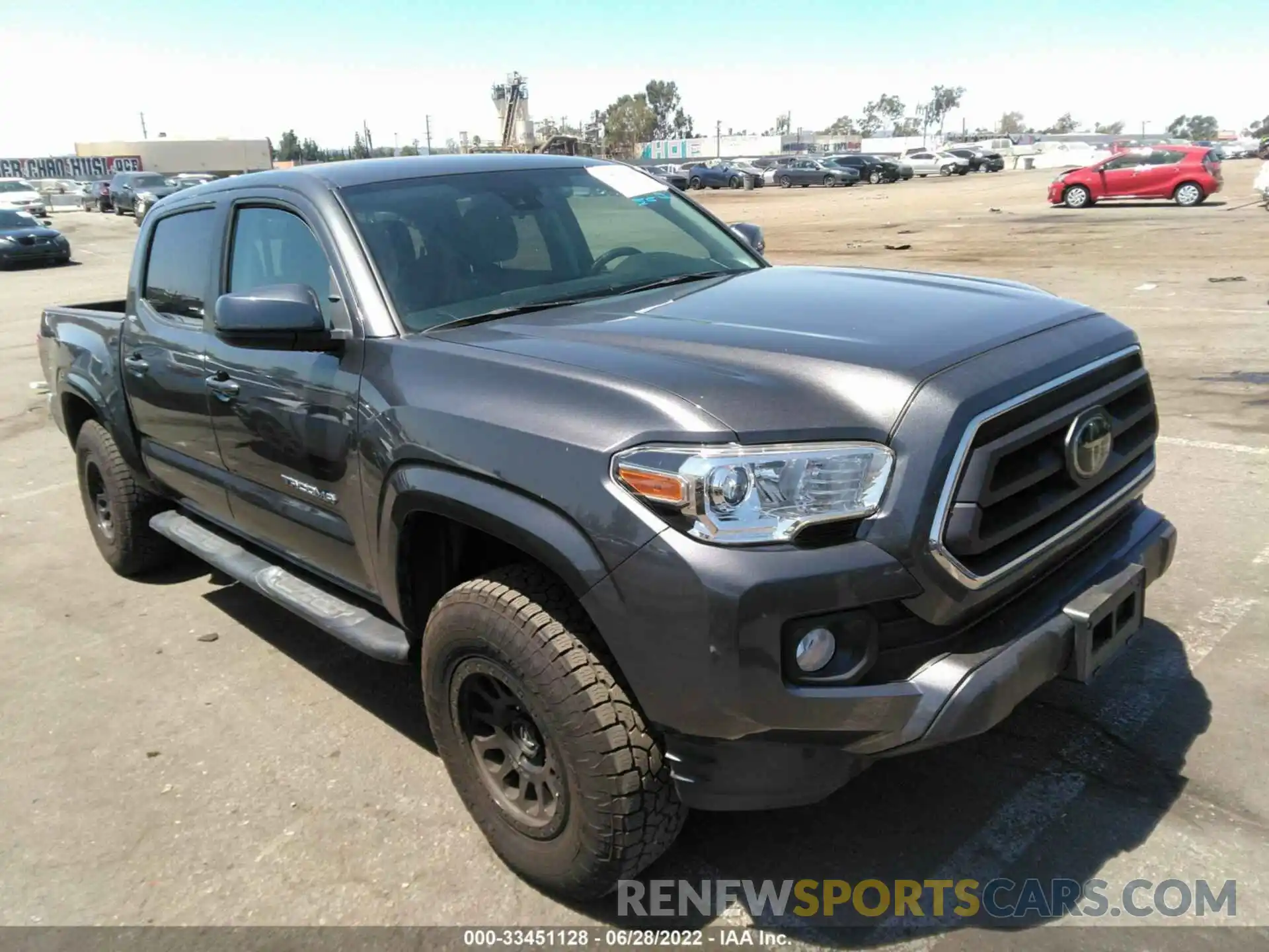 1 Photograph of a damaged car 5TFAX5GN4LX166581 TOYOTA TACOMA 2WD 2020