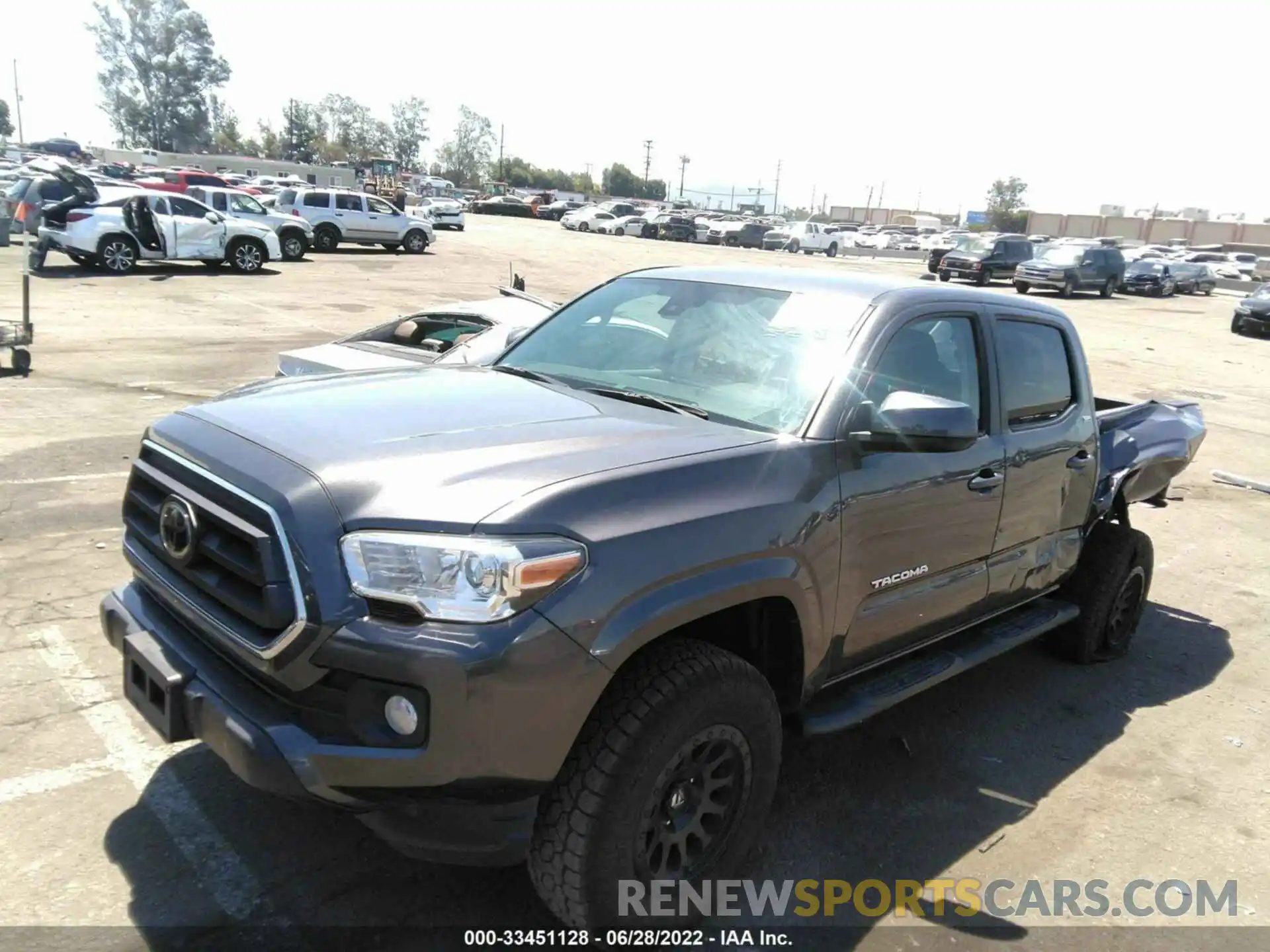 2 Photograph of a damaged car 5TFAX5GN4LX166581 TOYOTA TACOMA 2WD 2020