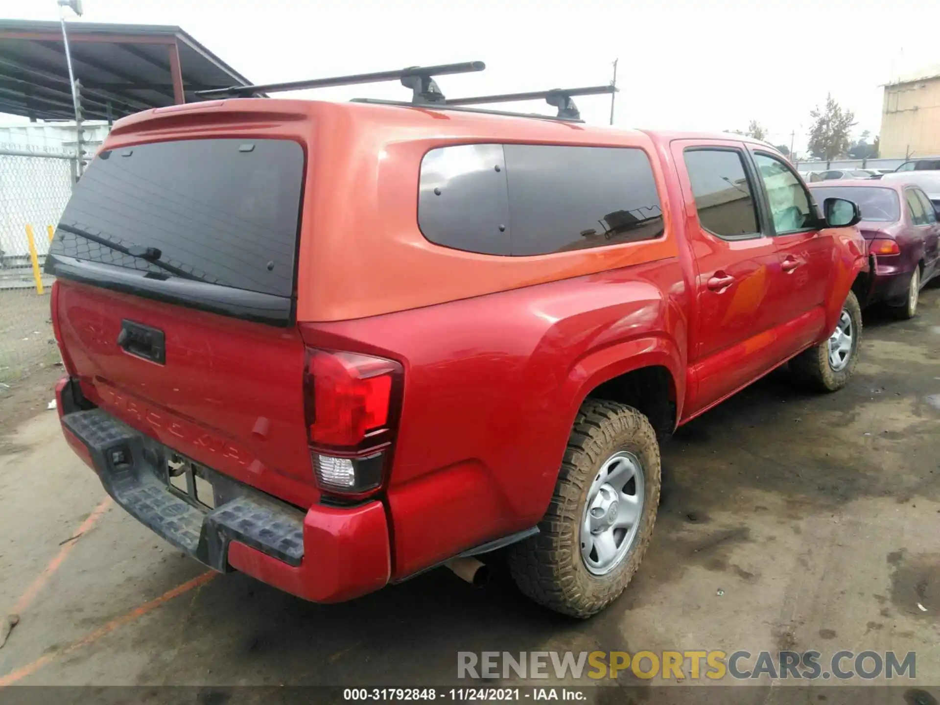 4 Фотография поврежденного автомобиля 5TFAX5GN4LX166855 TOYOTA TACOMA 2WD 2020