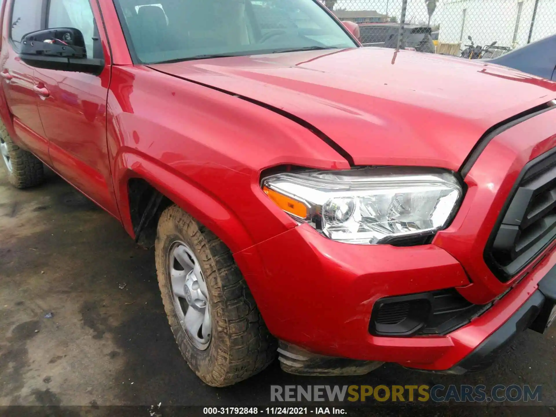 6 Photograph of a damaged car 5TFAX5GN4LX166855 TOYOTA TACOMA 2WD 2020