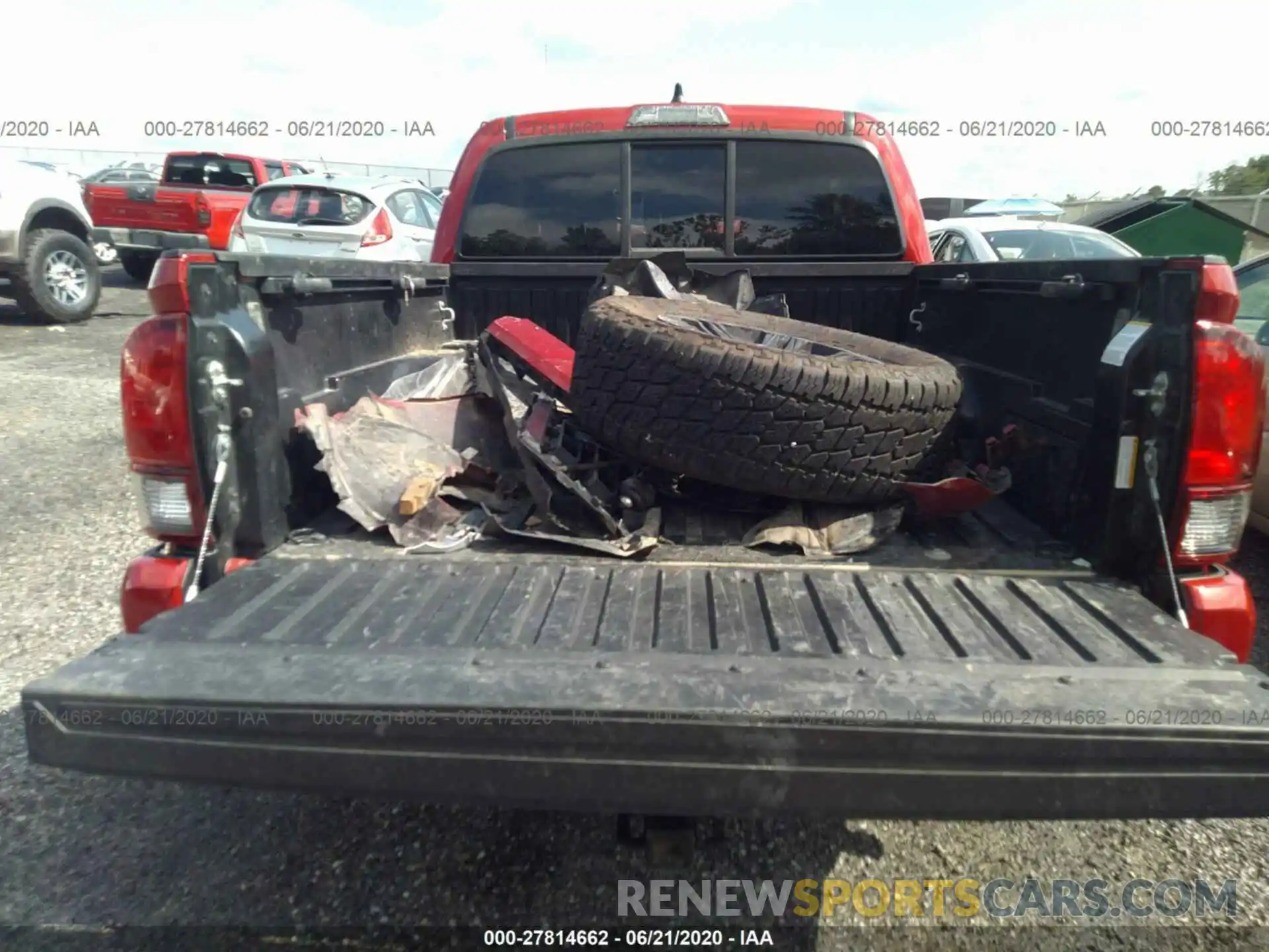 8 Photograph of a damaged car 5TFAX5GN4LX175670 TOYOTA TACOMA 2WD 2020