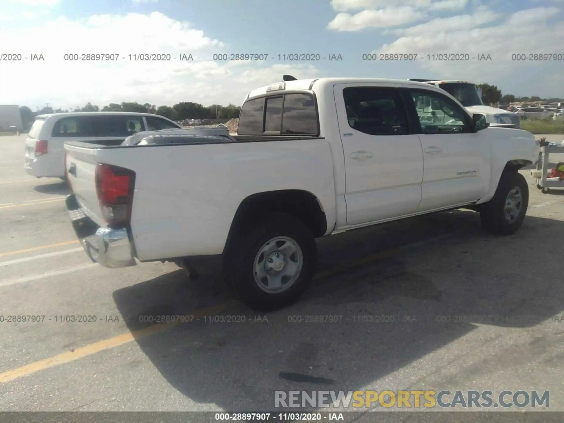 4 Photograph of a damaged car 5TFAX5GN4LX176074 TOYOTA TACOMA 2WD 2020