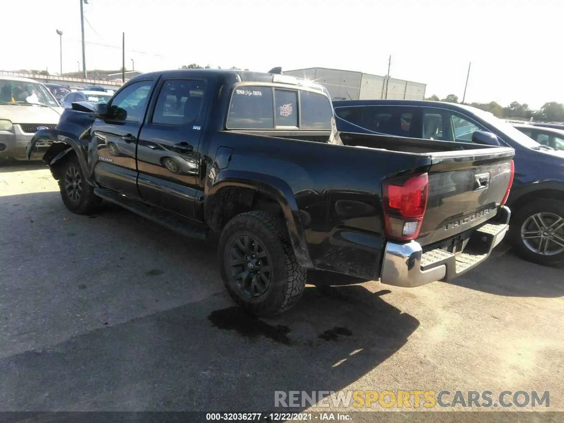 3 Photograph of a damaged car 5TFAX5GN4LX178875 TOYOTA TACOMA 2WD 2020