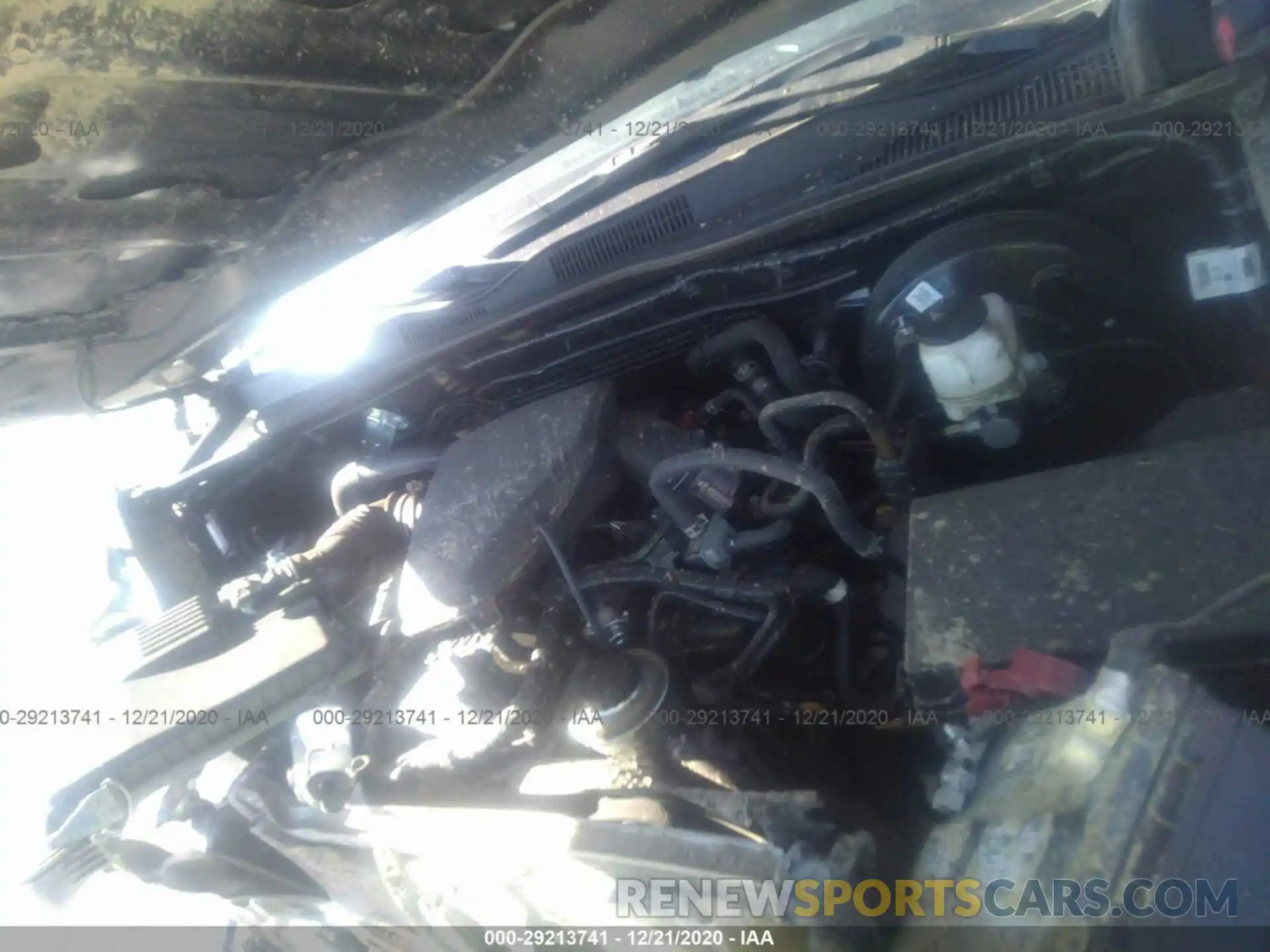 10 Photograph of a damaged car 5TFAX5GN4LX186426 TOYOTA TACOMA 2WD 2020
