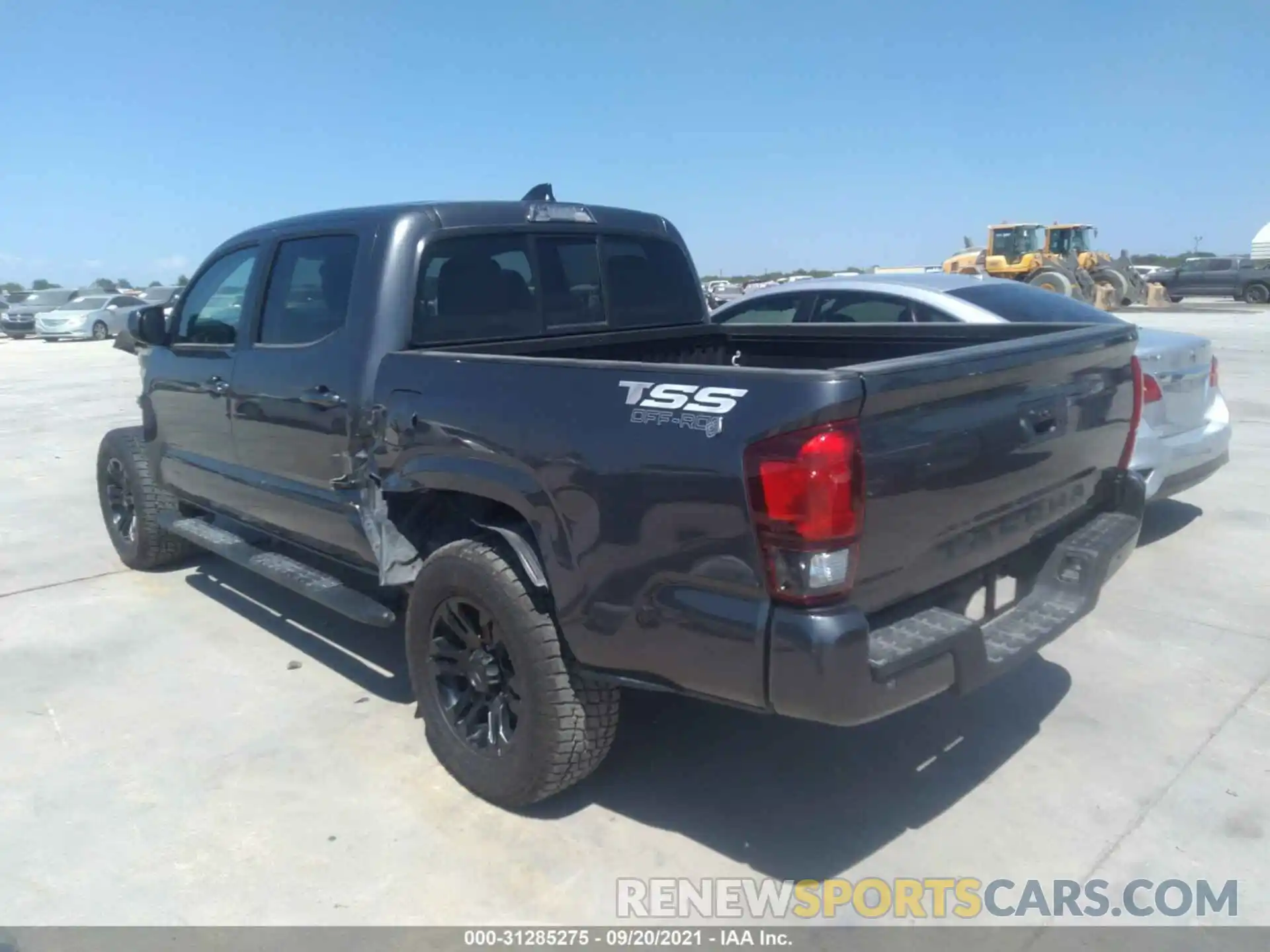 3 Photograph of a damaged car 5TFAX5GN4LX186670 TOYOTA TACOMA 2WD 2020