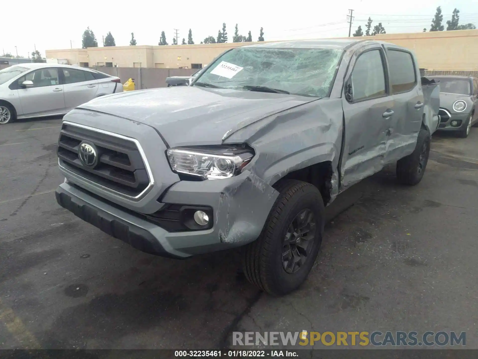 2 Photograph of a damaged car 5TFAX5GN6LX183639 TOYOTA TACOMA 2WD 2020