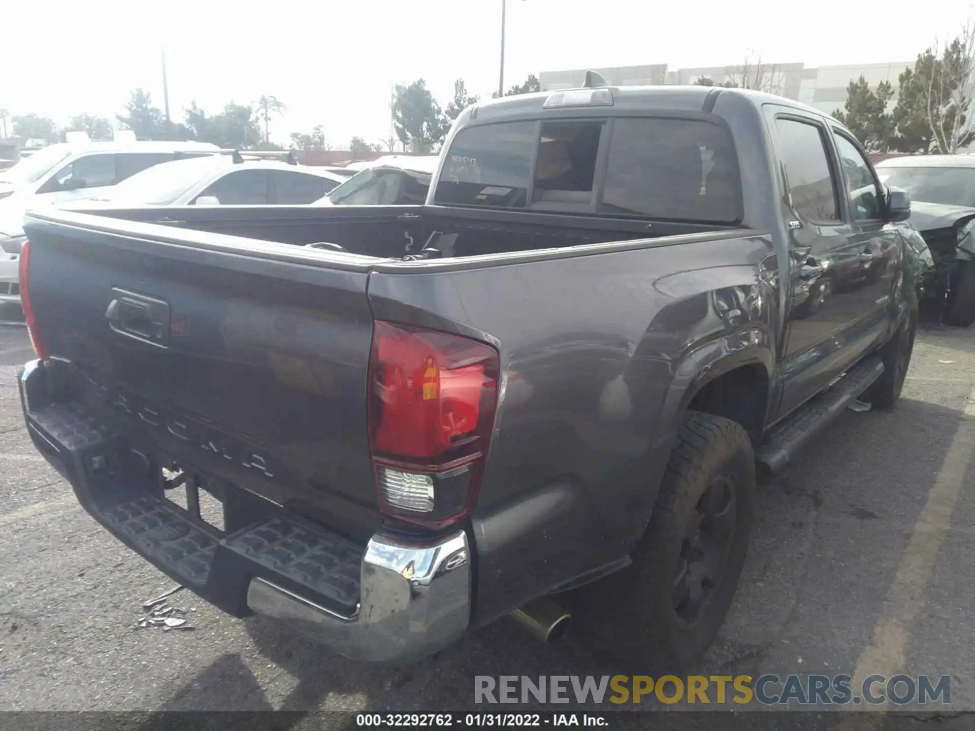 4 Photograph of a damaged car 5TFAX5GN7LX188543 TOYOTA TACOMA 2WD 2020