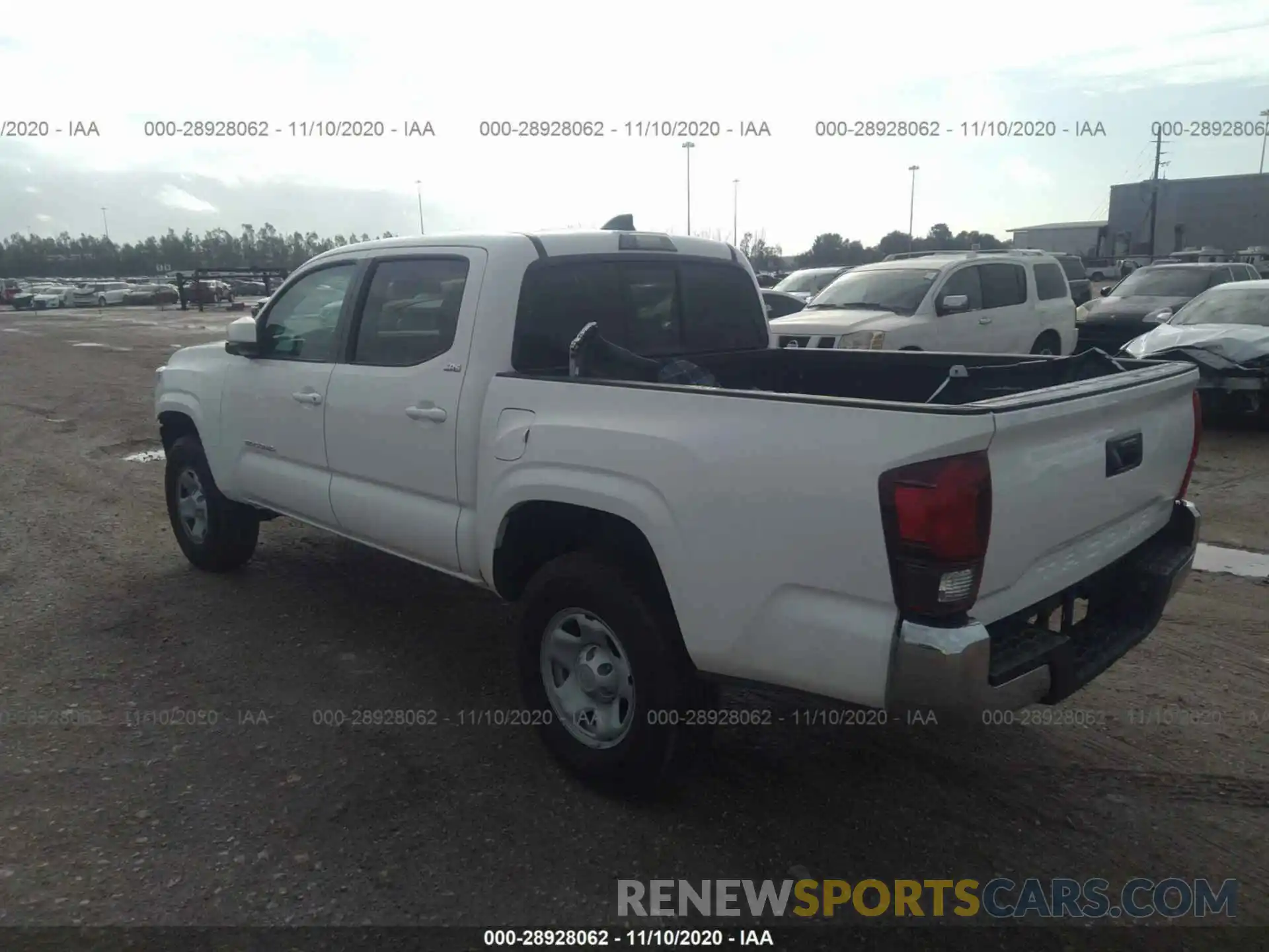 3 Photograph of a damaged car 5TFAX5GN8LX173291 TOYOTA TACOMA 2WD 2020