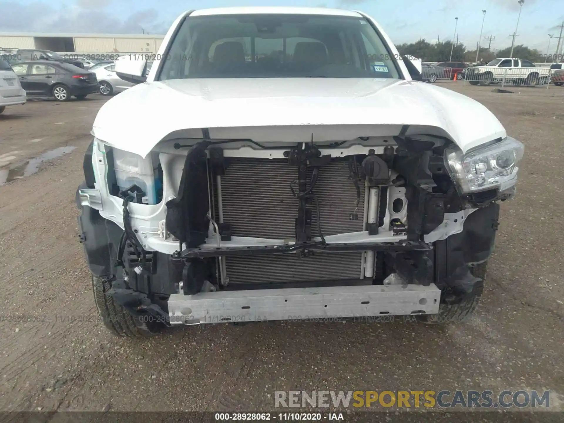 6 Фотография поврежденного автомобиля 5TFAX5GN8LX173291 TOYOTA TACOMA 2WD 2020