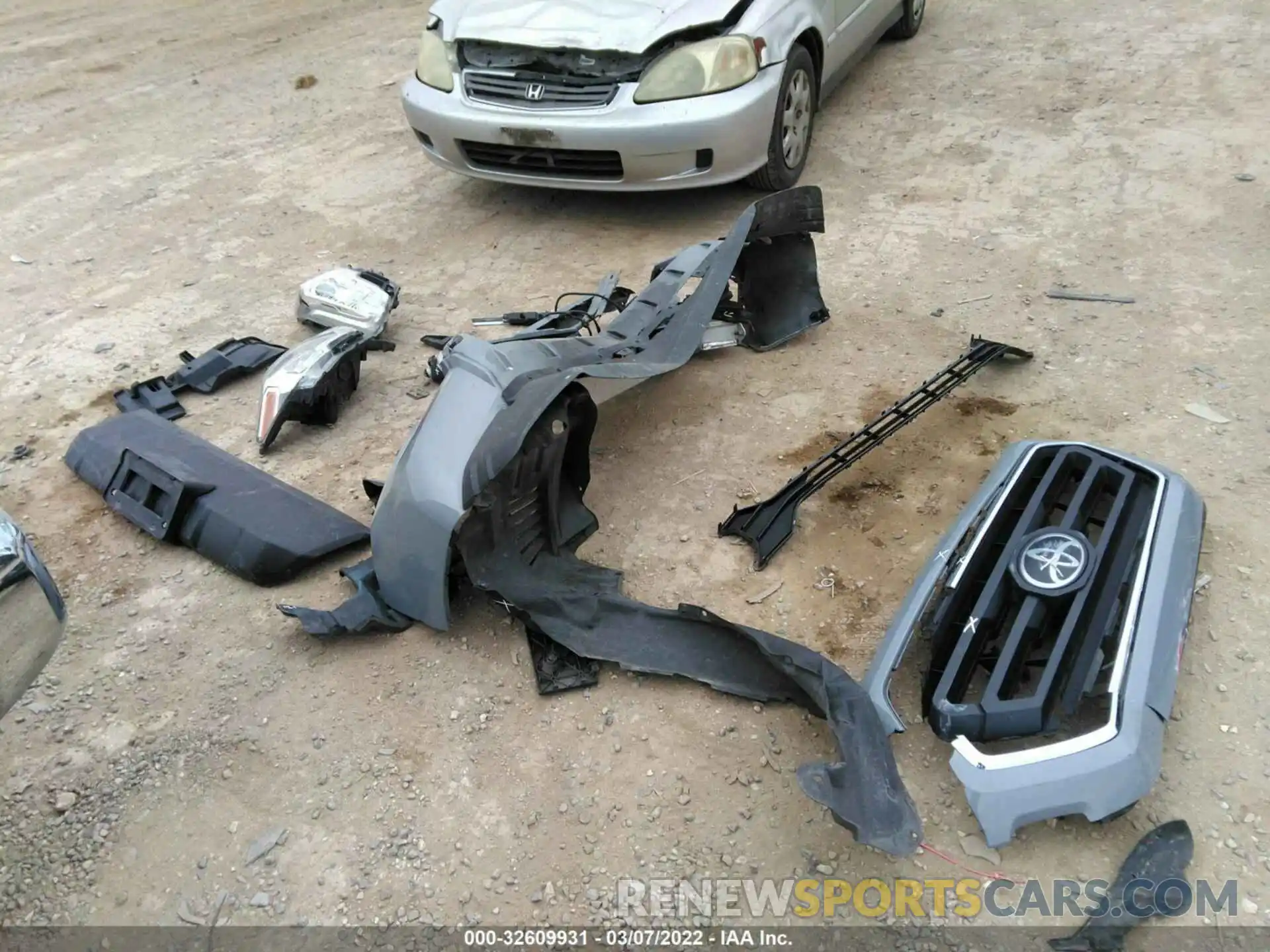 12 Photograph of a damaged car 5TFAX5GN8LX178586 TOYOTA TACOMA 2WD 2020