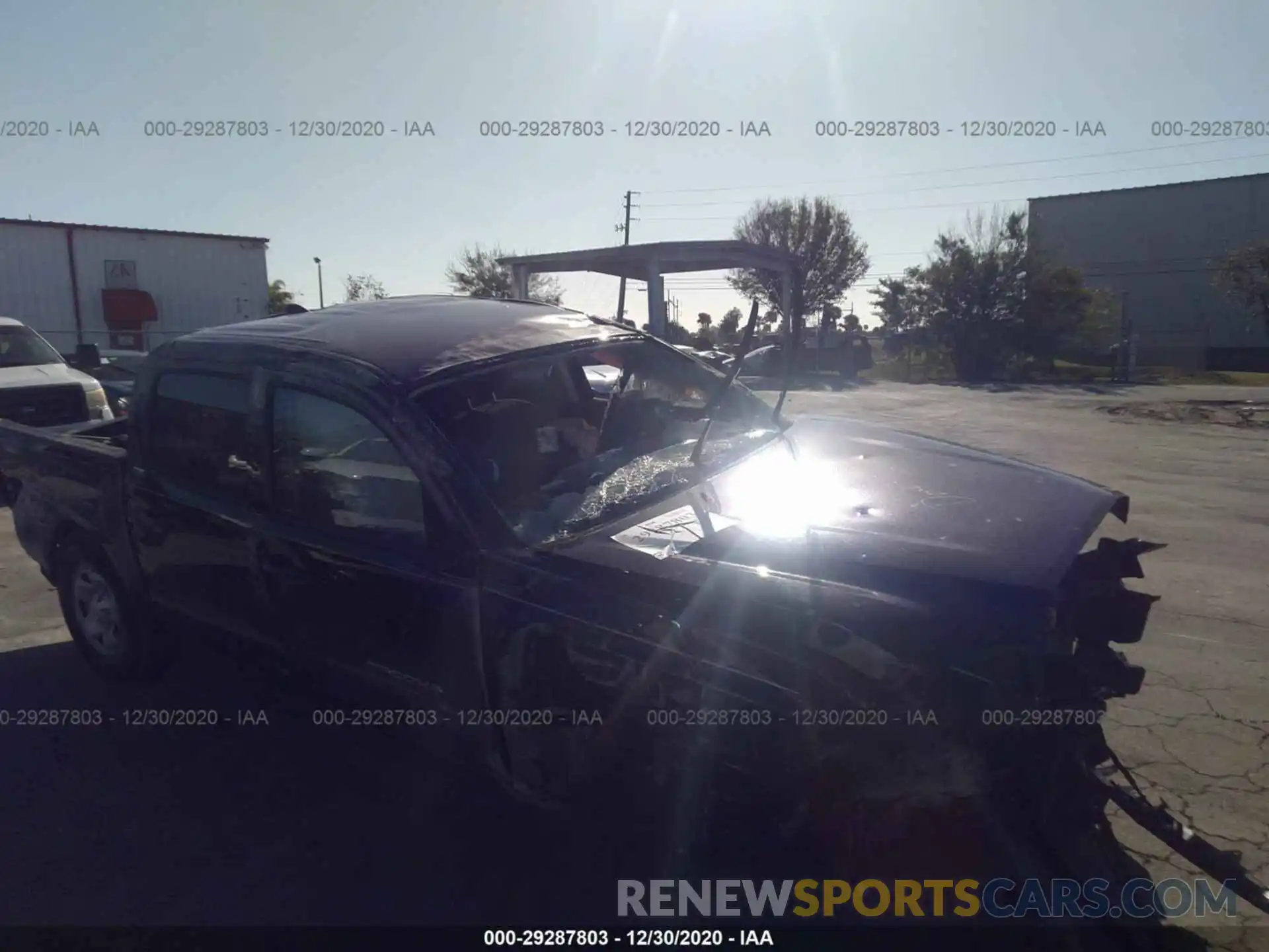 6 Photograph of a damaged car 5TFAX5GN8LX185618 TOYOTA TACOMA 2WD 2020